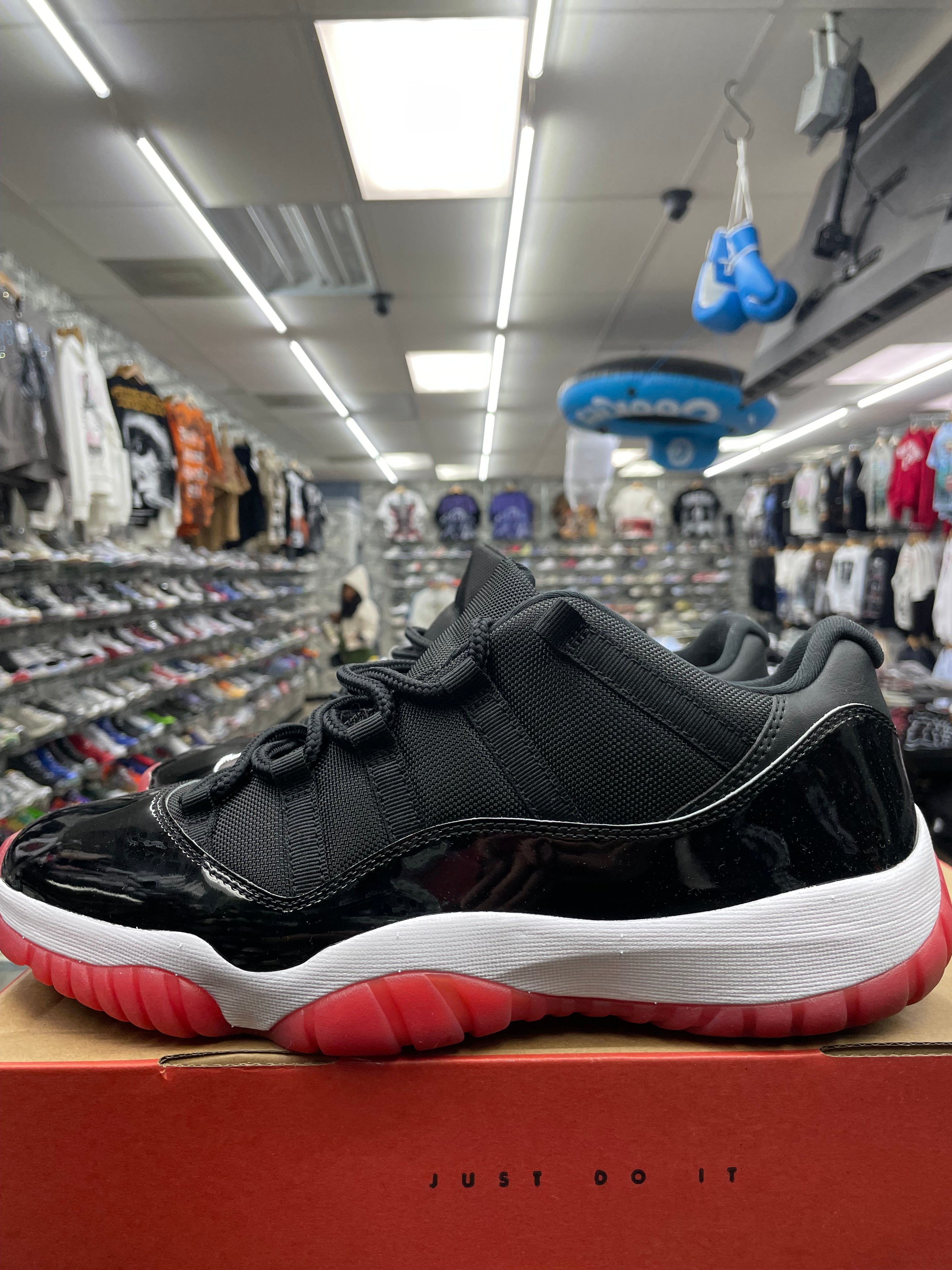 Air Jordan Retro 11 Low “Bred” *Size 12 Preowned* (FV5104-006)
