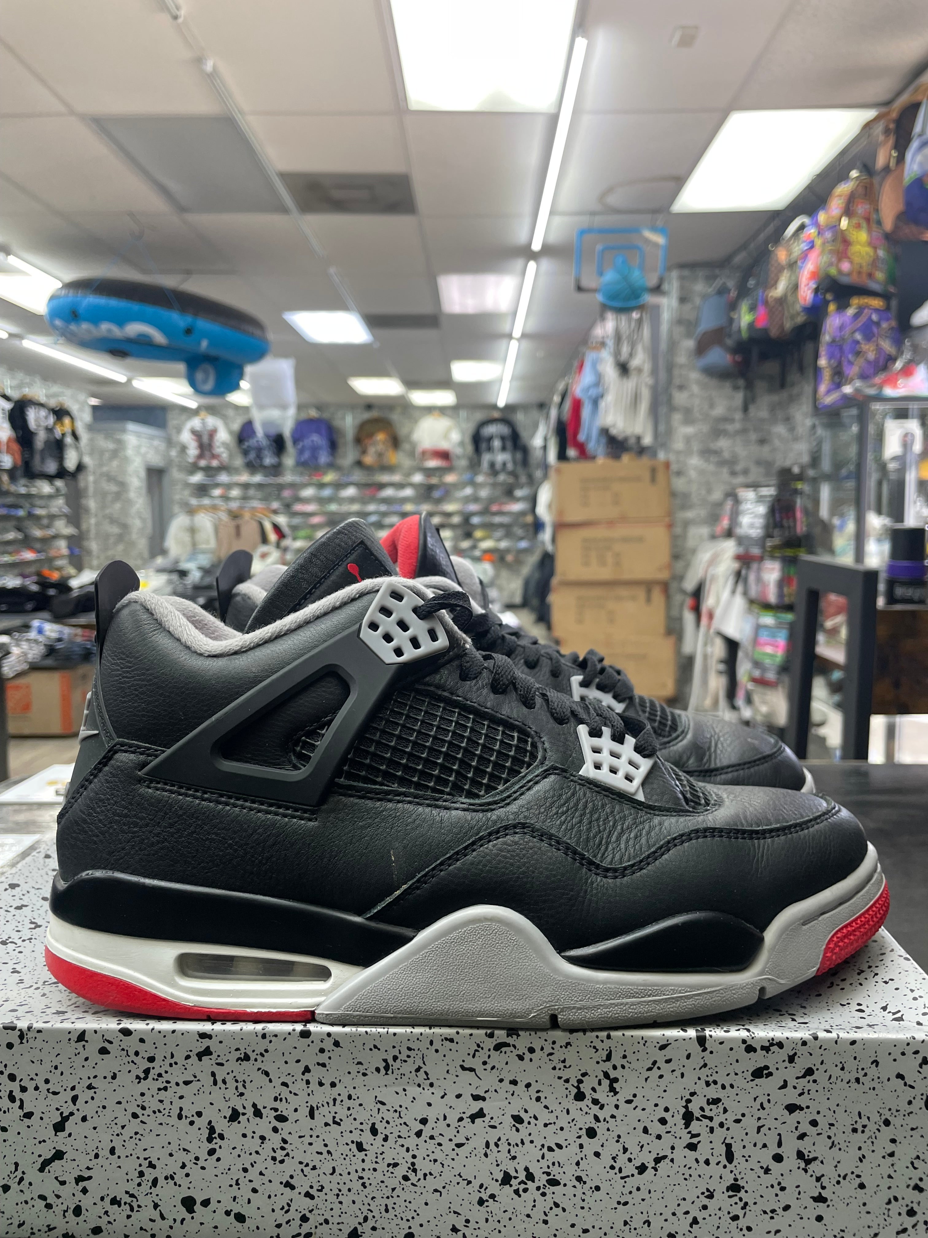 Air Jordan Retro 4 “Bred Reimagined” *Size 10 Preowned* (FV5029-006)