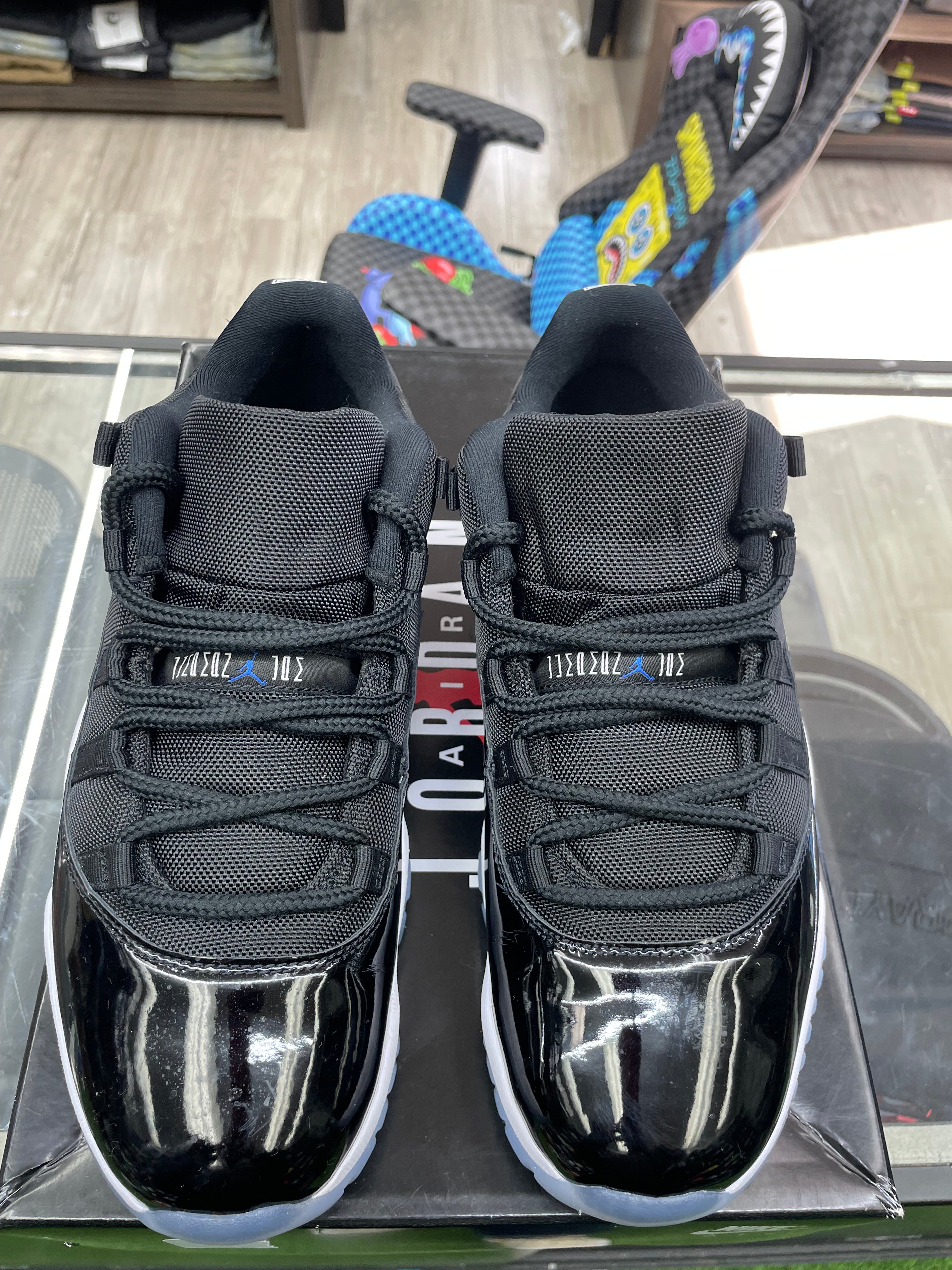 Air Jordan Retro 11 “Space Jam” *Size 10  Preowned* (FV5104-004)