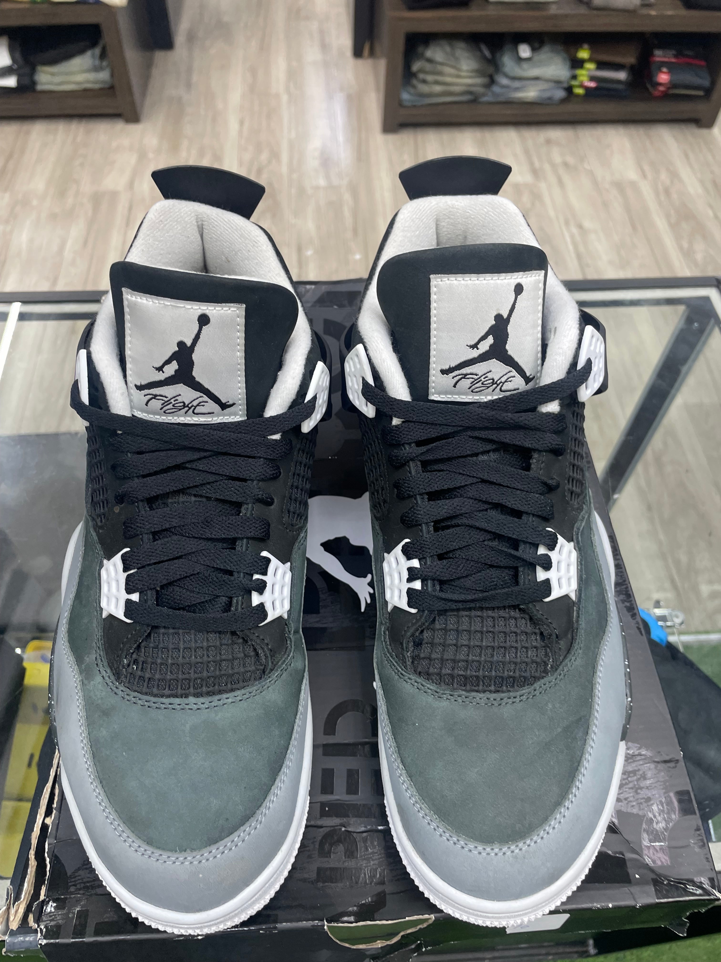 Air Jordan Retro 4 “Fear” *Size 11.5 Preowned* (FQ8138-002)