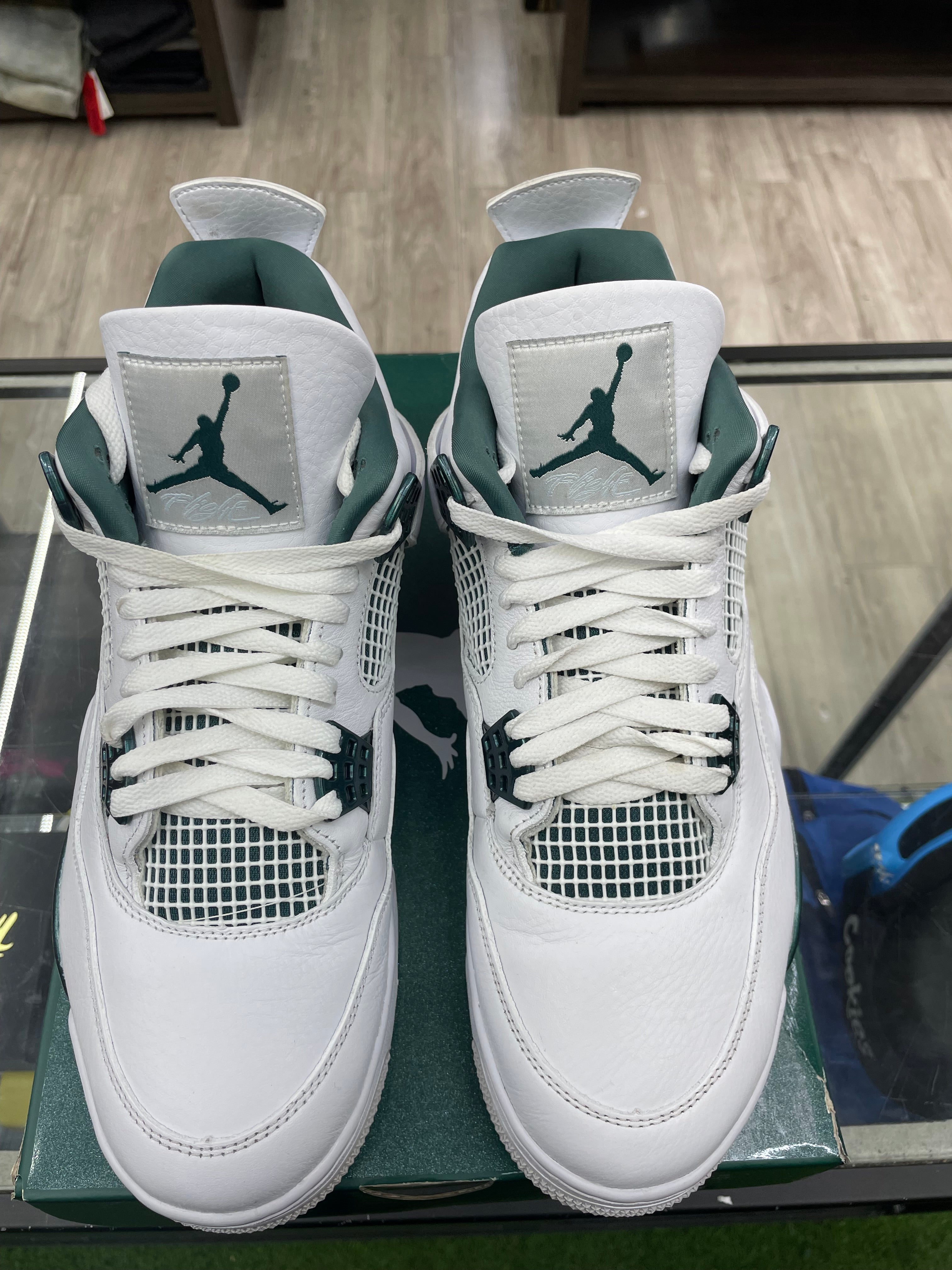 Air Jordan Retro 4 “Oxidized Green” *Size 11 Preowned*