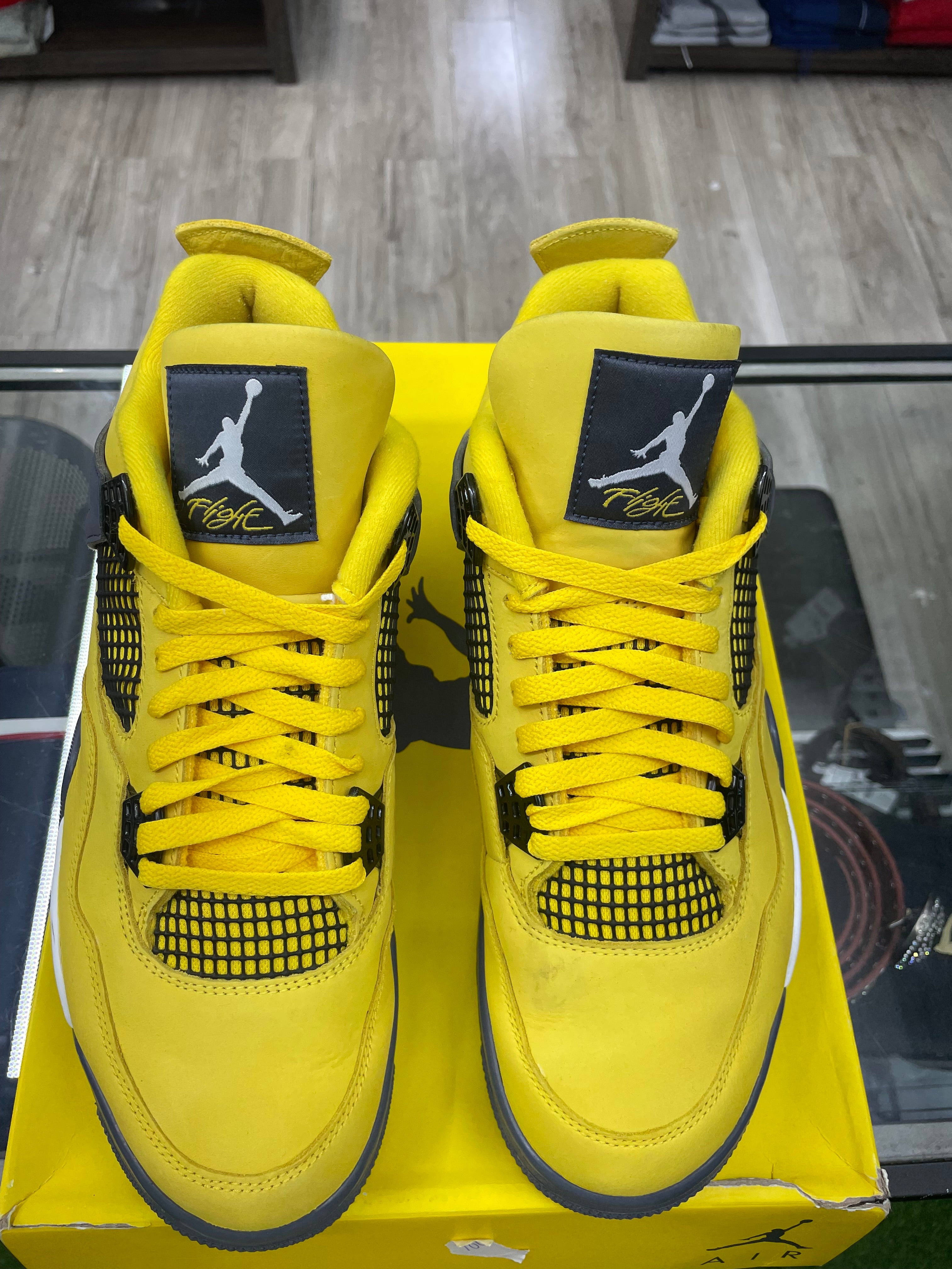 Air Jordan Retro 4 “Lighting” *Size 11.5 Preowned*