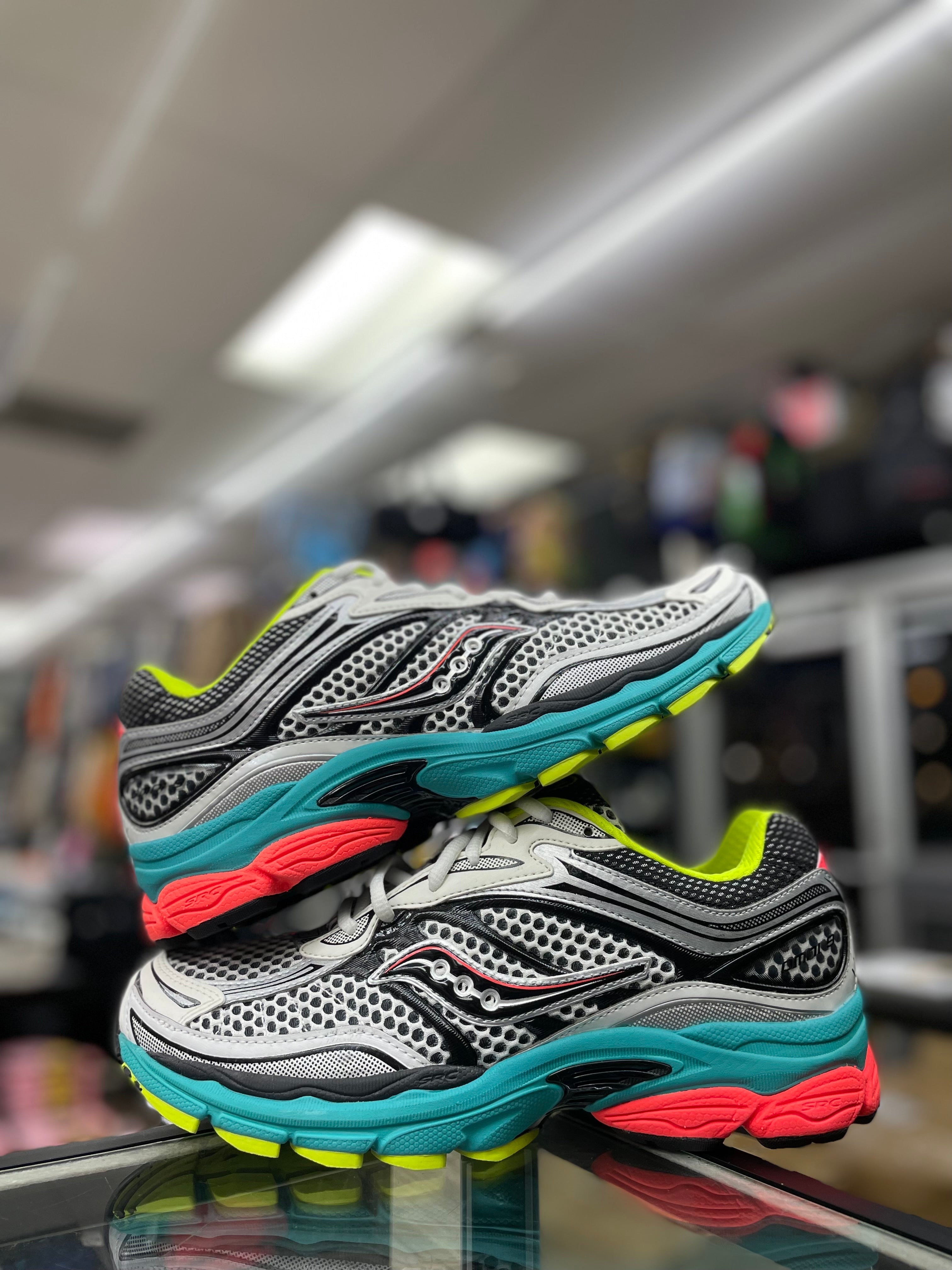 Saucony Progrid Omni 9 “Silver Mutant” (S70739-27)