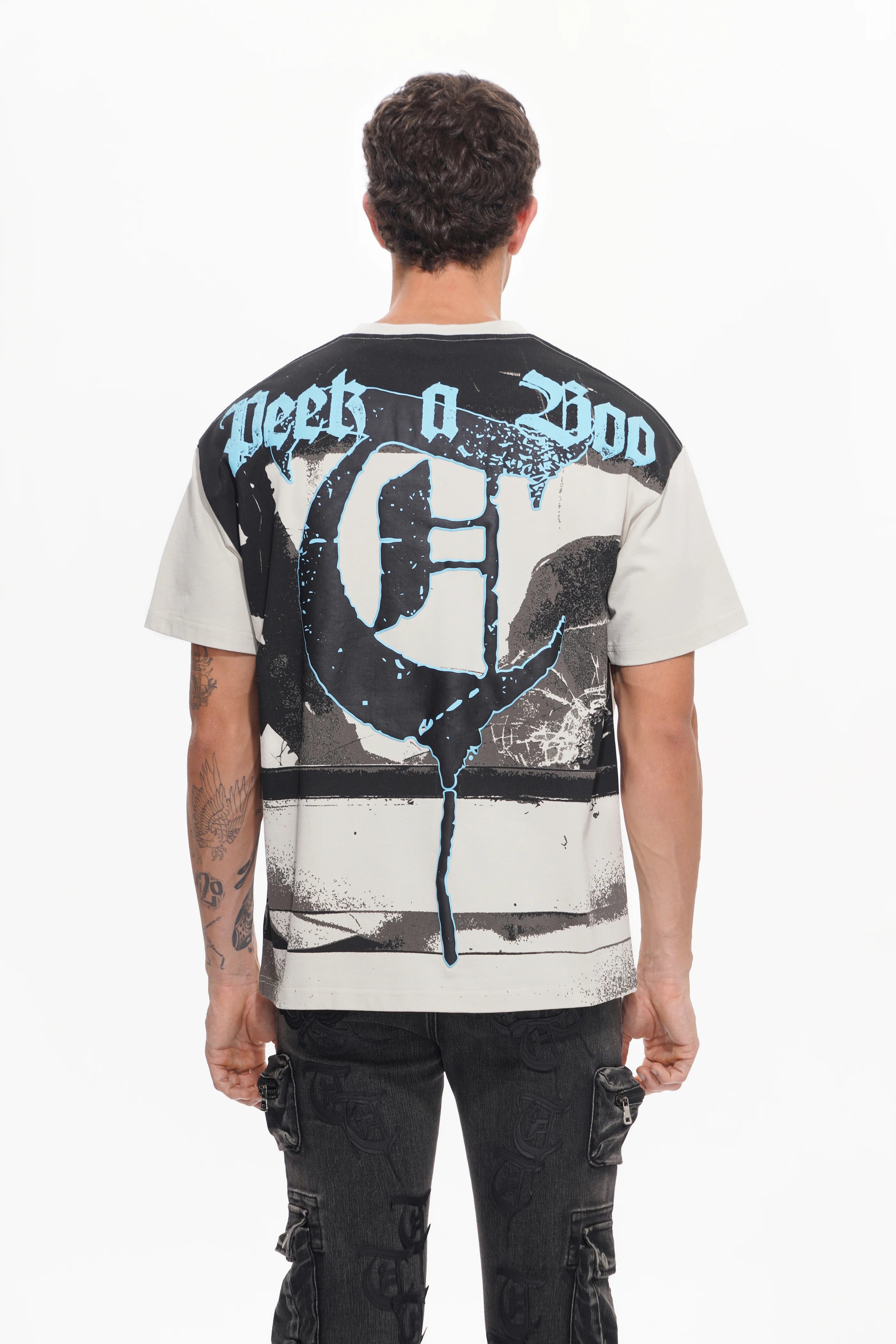 Trnchs “Peak A Boo” Tee