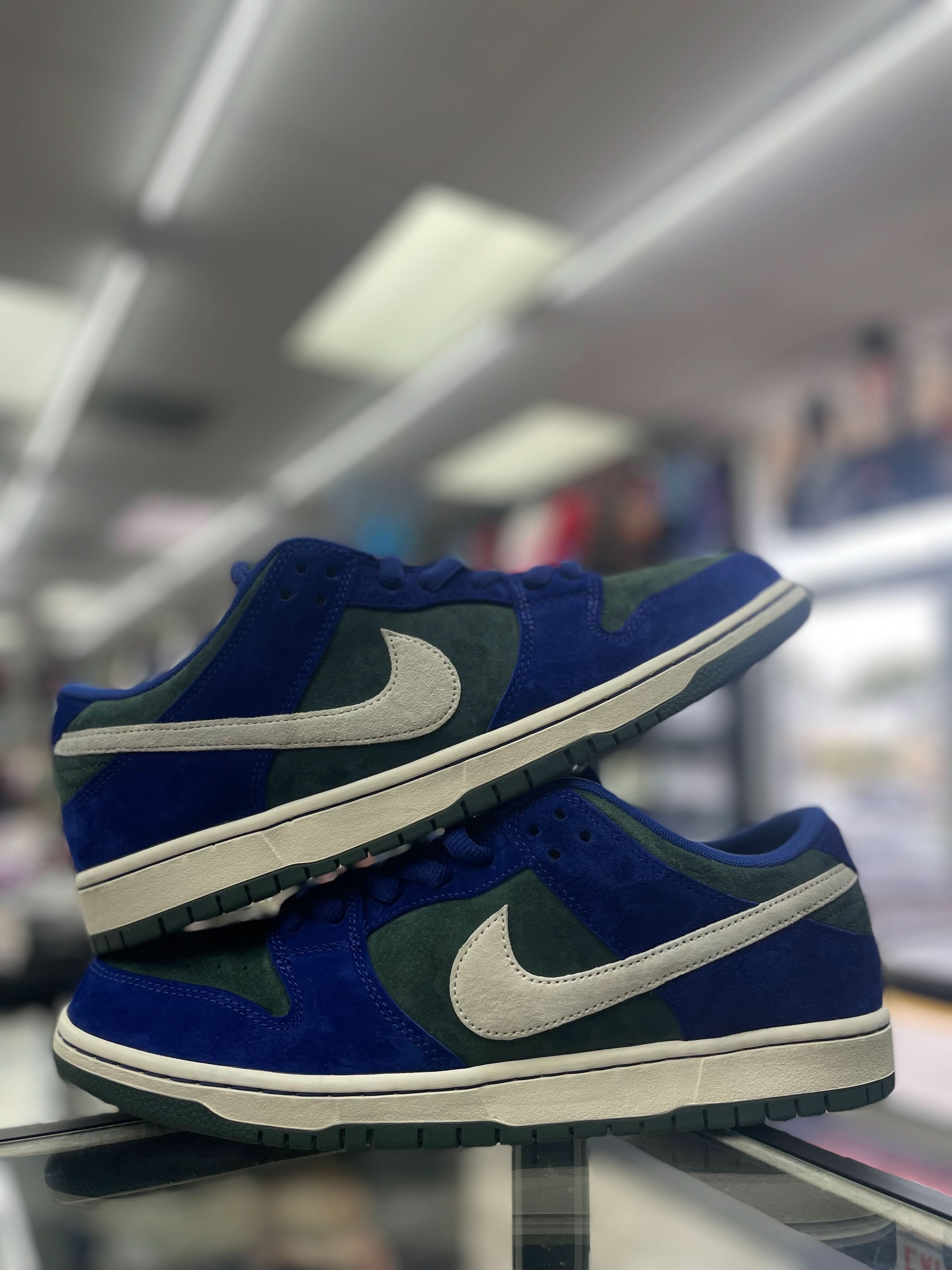 Nike Dunk Low “Deep Royal Blue”