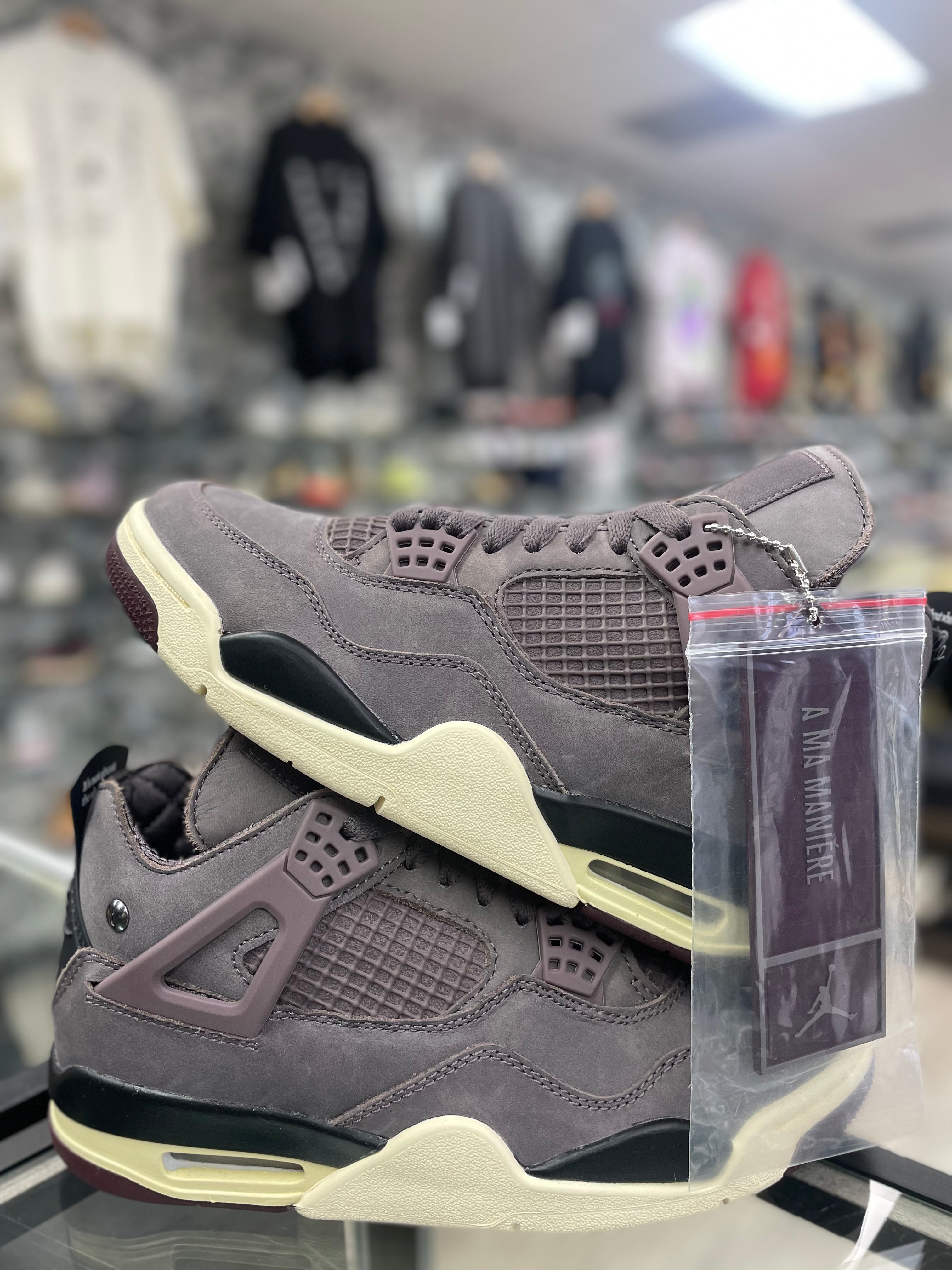 Air Jordan Retro 4 Lightning (GS) – kicksby3y