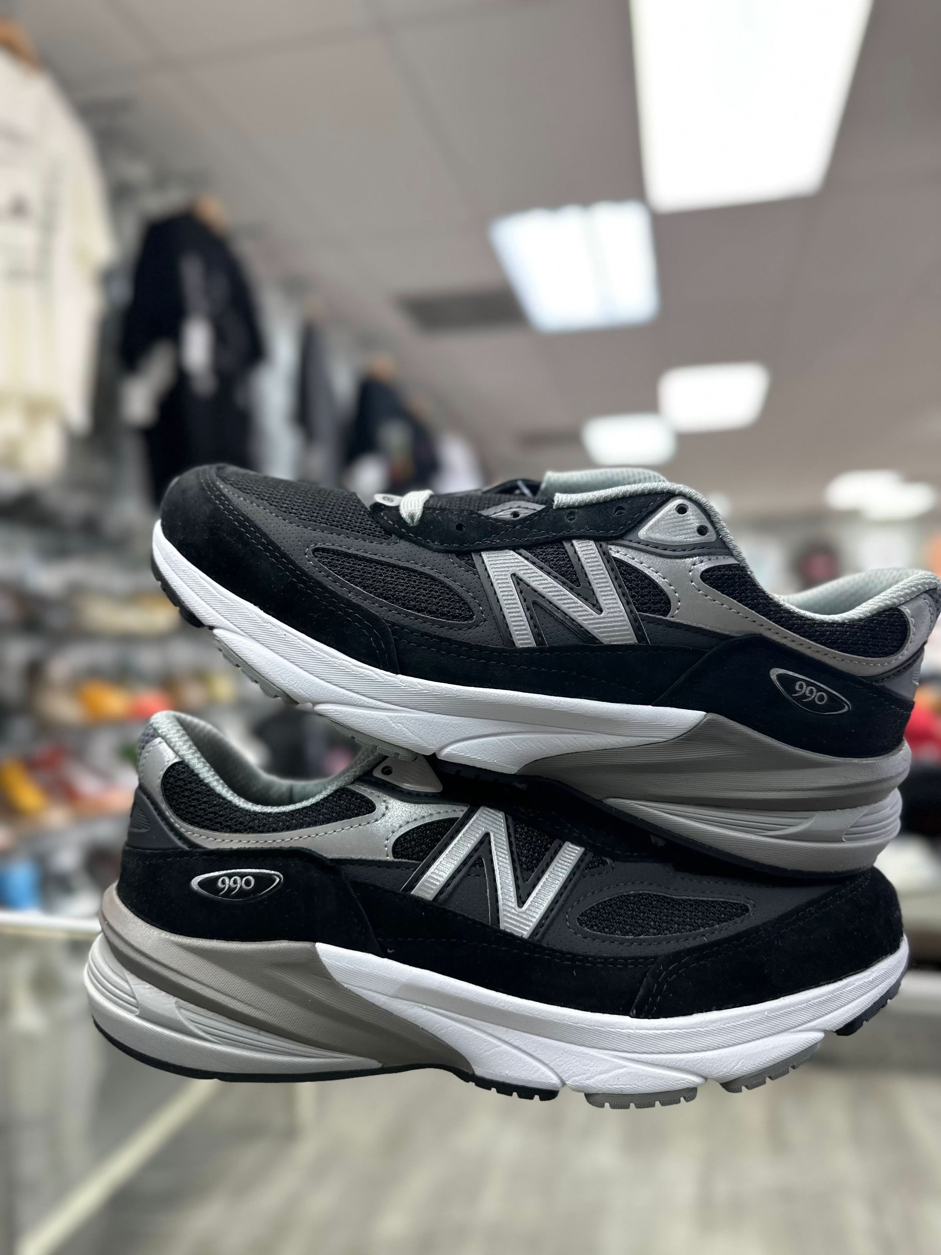 New Balance 990v6 MiUSA "Black Grey White"