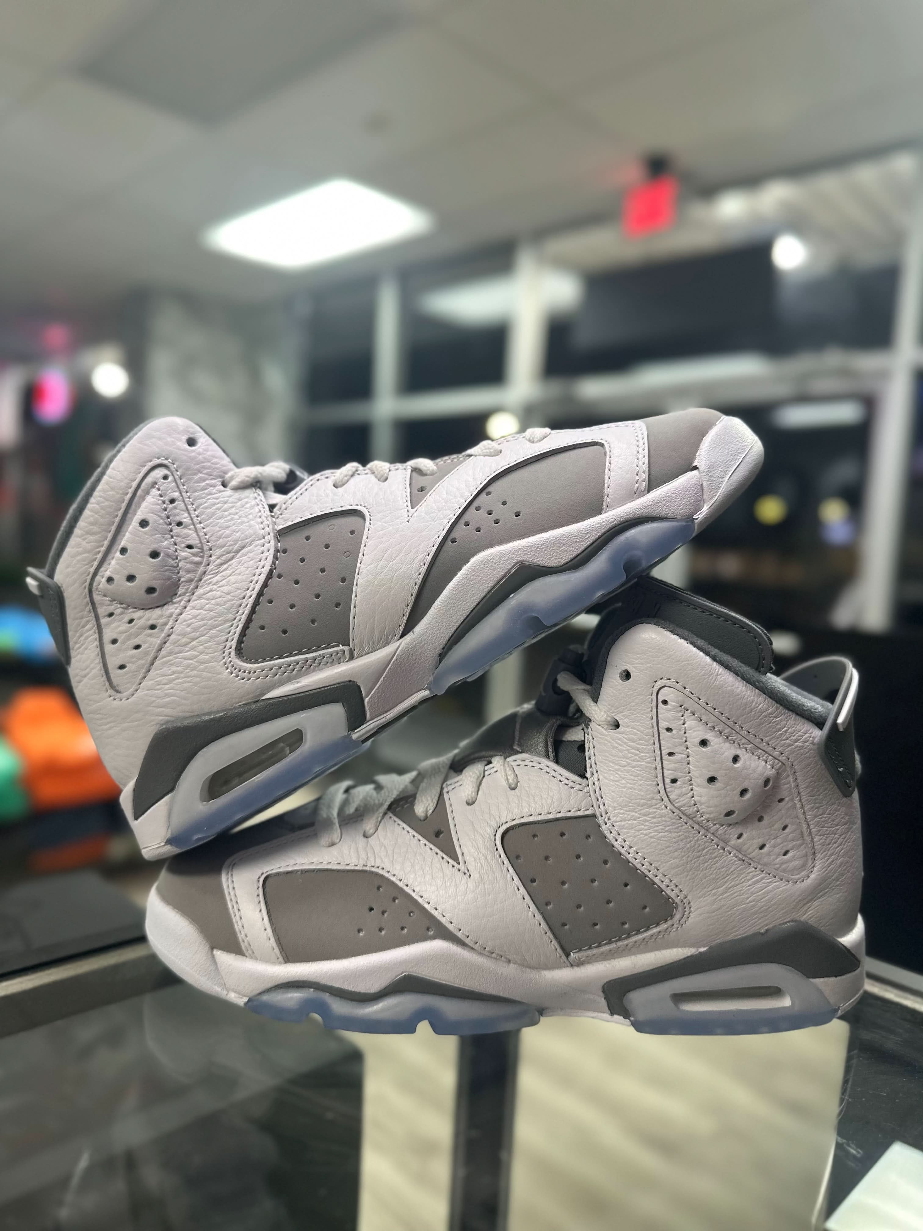 Air Jordan Retro 6 "Cool Grey" (GS)