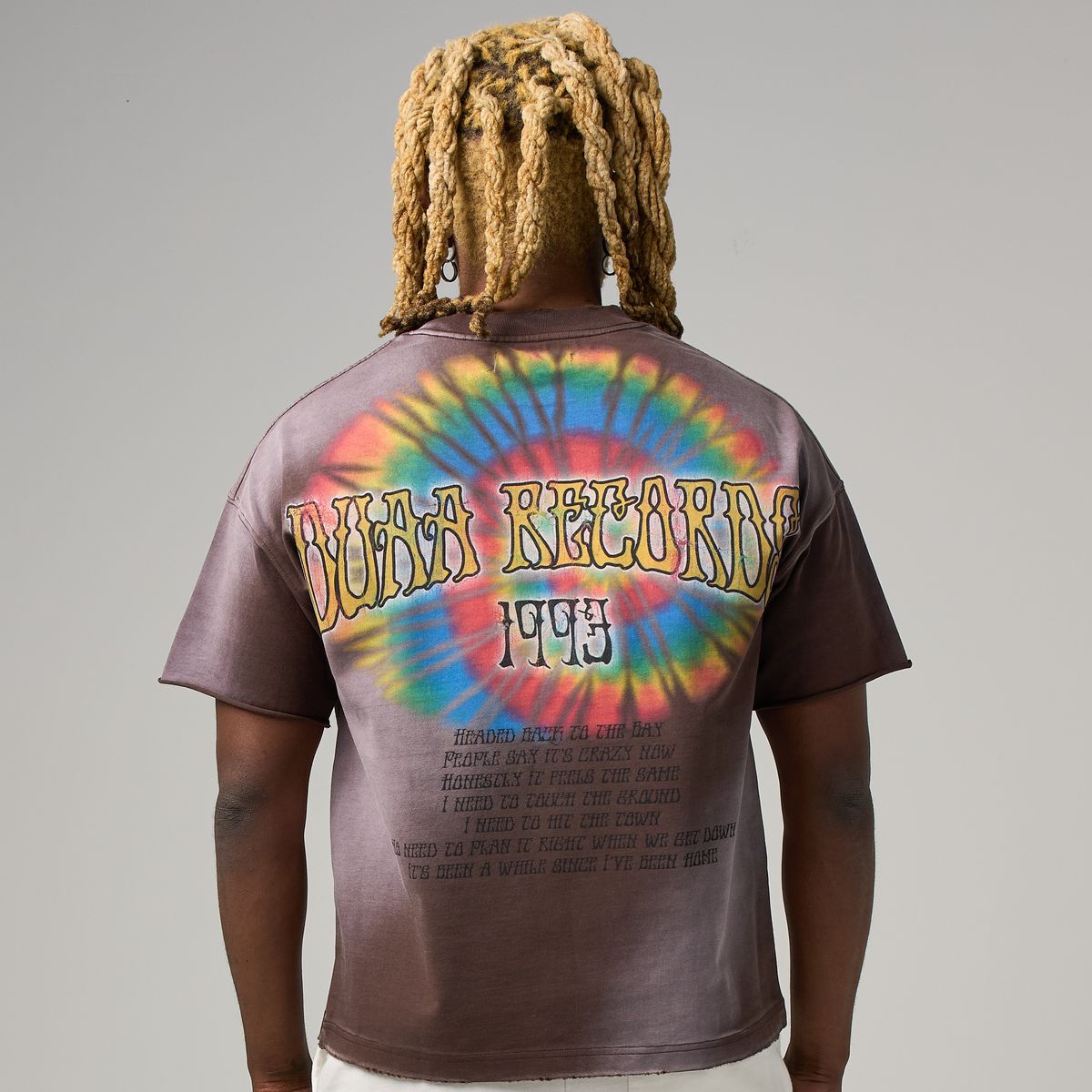 Duaa “GROOVE TEE SHIRT"