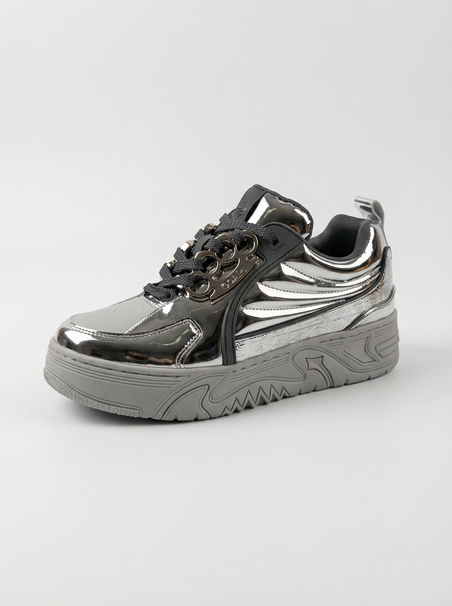 Guapi "Chrome Skate Star"