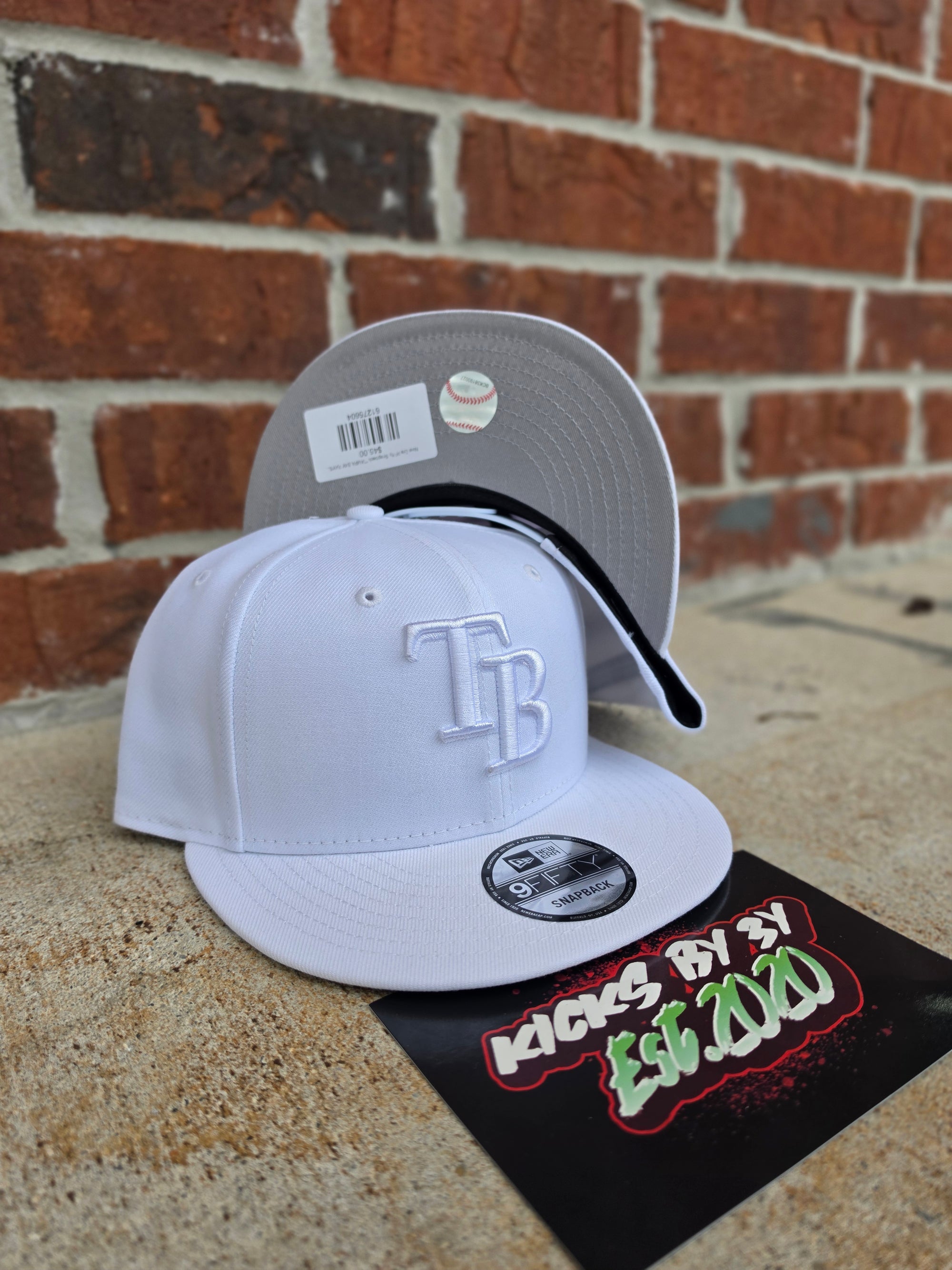 New Era 9Fifty Snapback "TAMPA BAY RAYS" TRIPLE WHITE  60440227