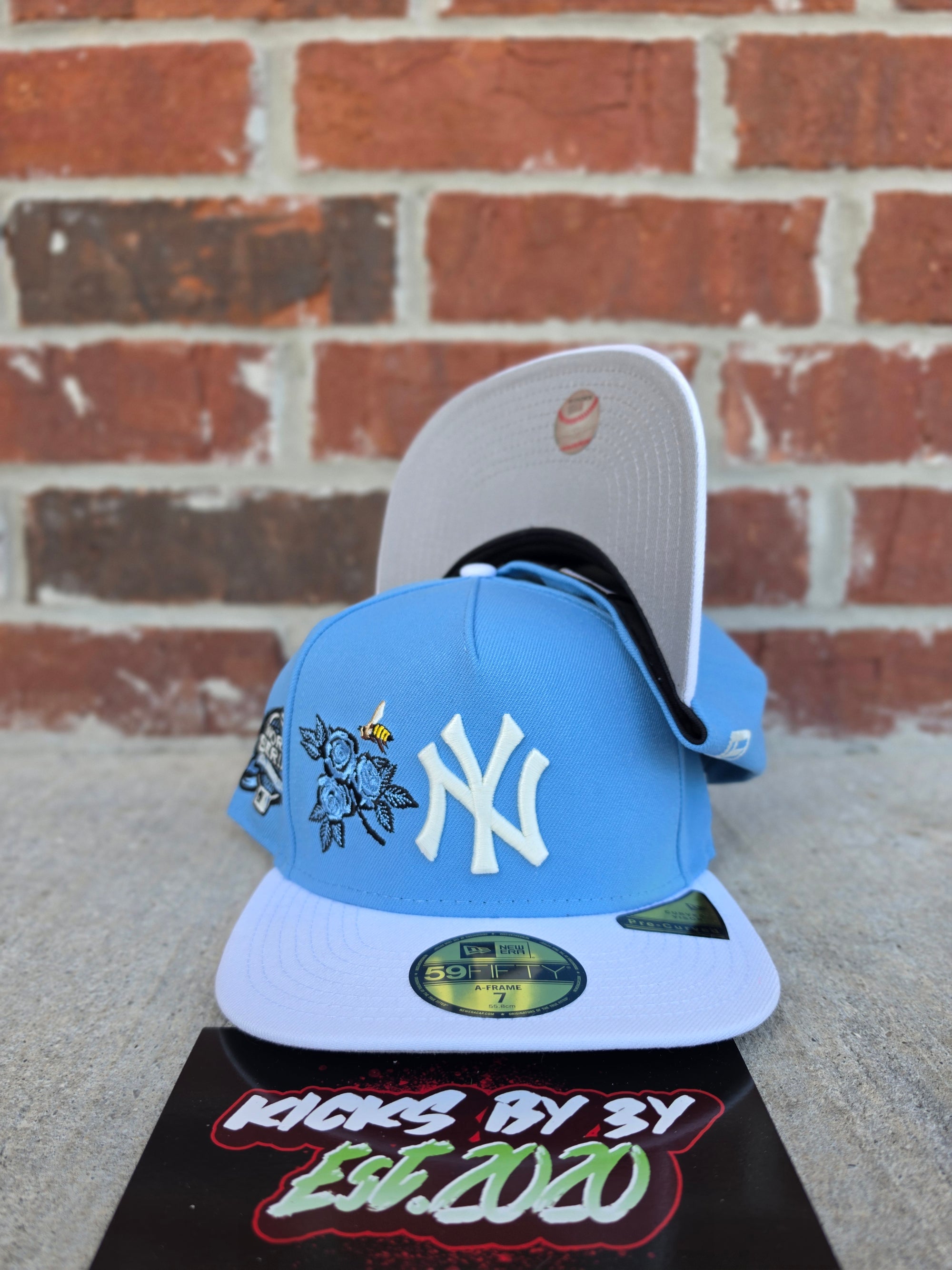 New Era 59Fifty Fitted A-Frame "New York Yankees" 100th Anniversary Flower Blue/White