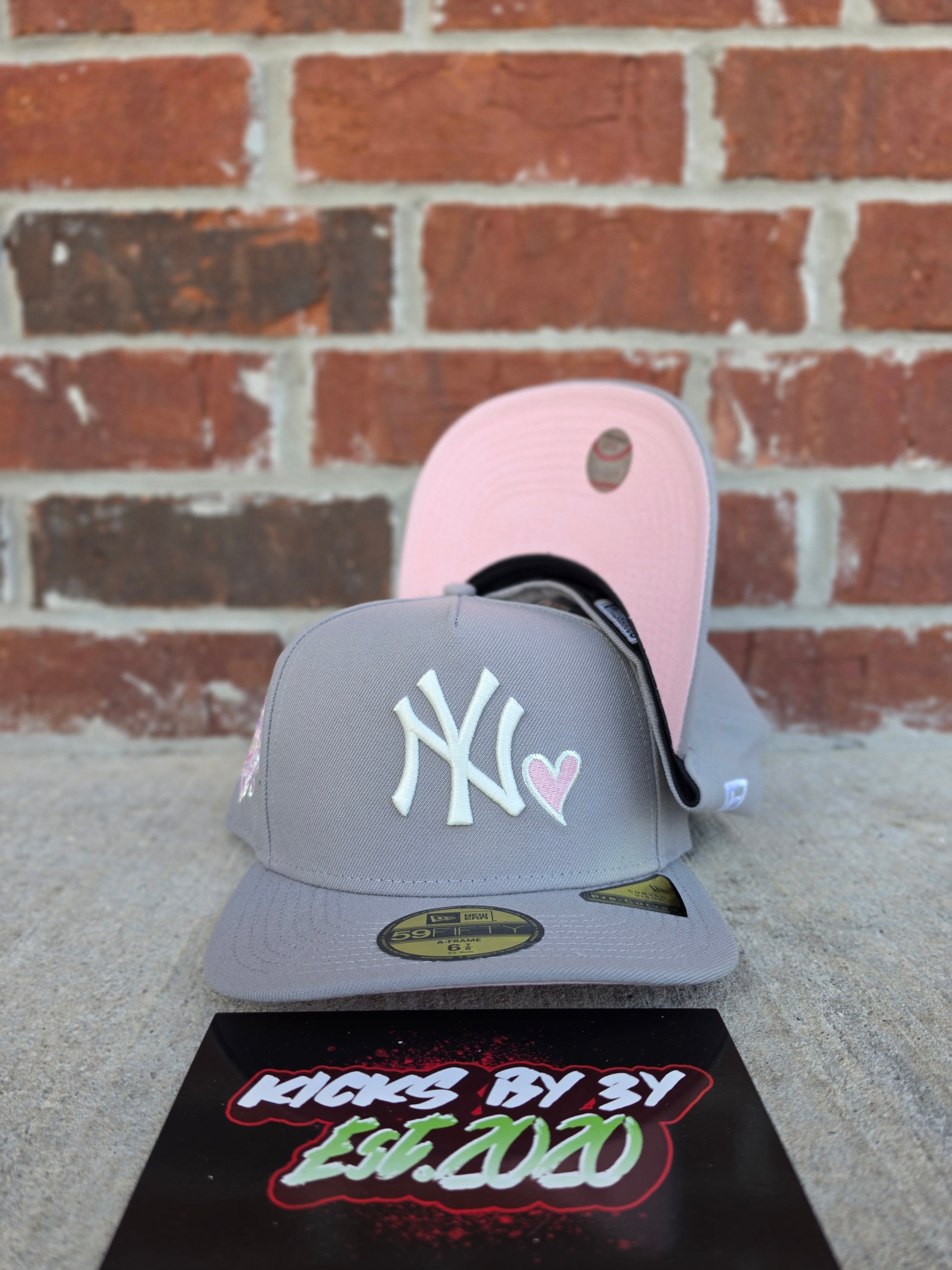 New Era 59Fifty Fitted A-Frame "New York Yankees" Pink/Grey Yannkee Stadium World Series