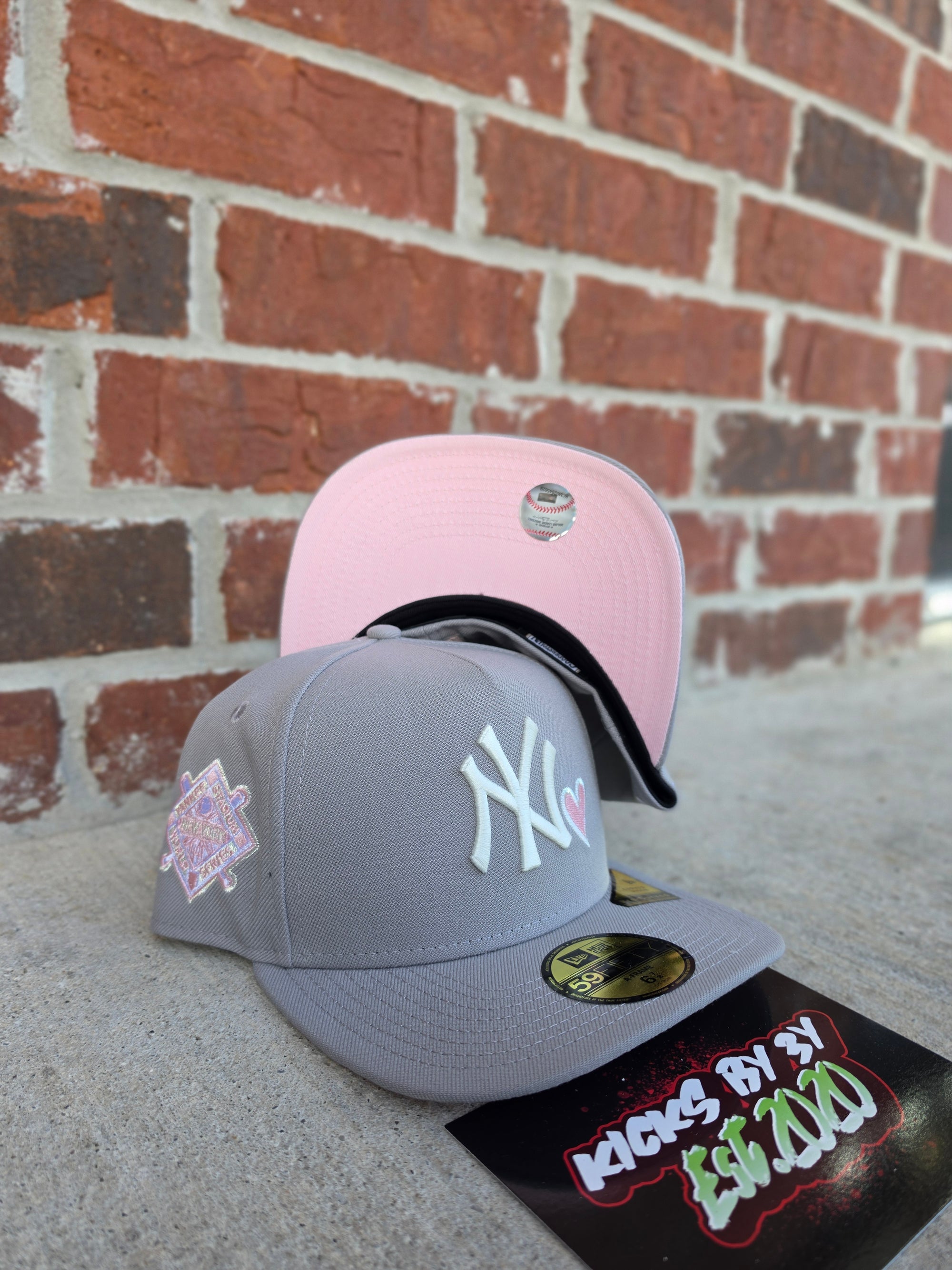 New Era 59Fifty Fitted A-Frame "New York Yankees" Pink/Grey Yannkee Stadium World Series