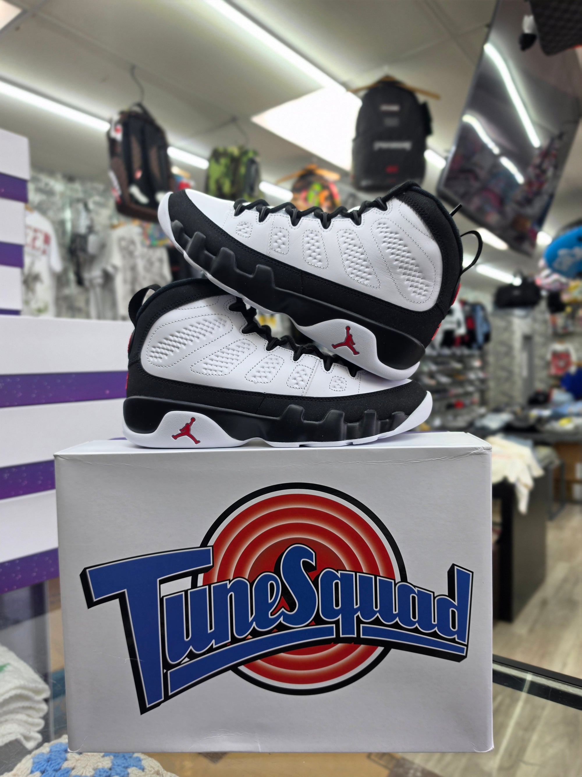 Air Jordan Retro 9 "OG SPACEJAM" 2026 IX6179-100
