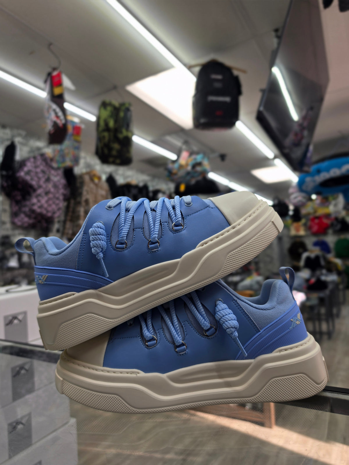 Javi Lunar "Baby Blue"