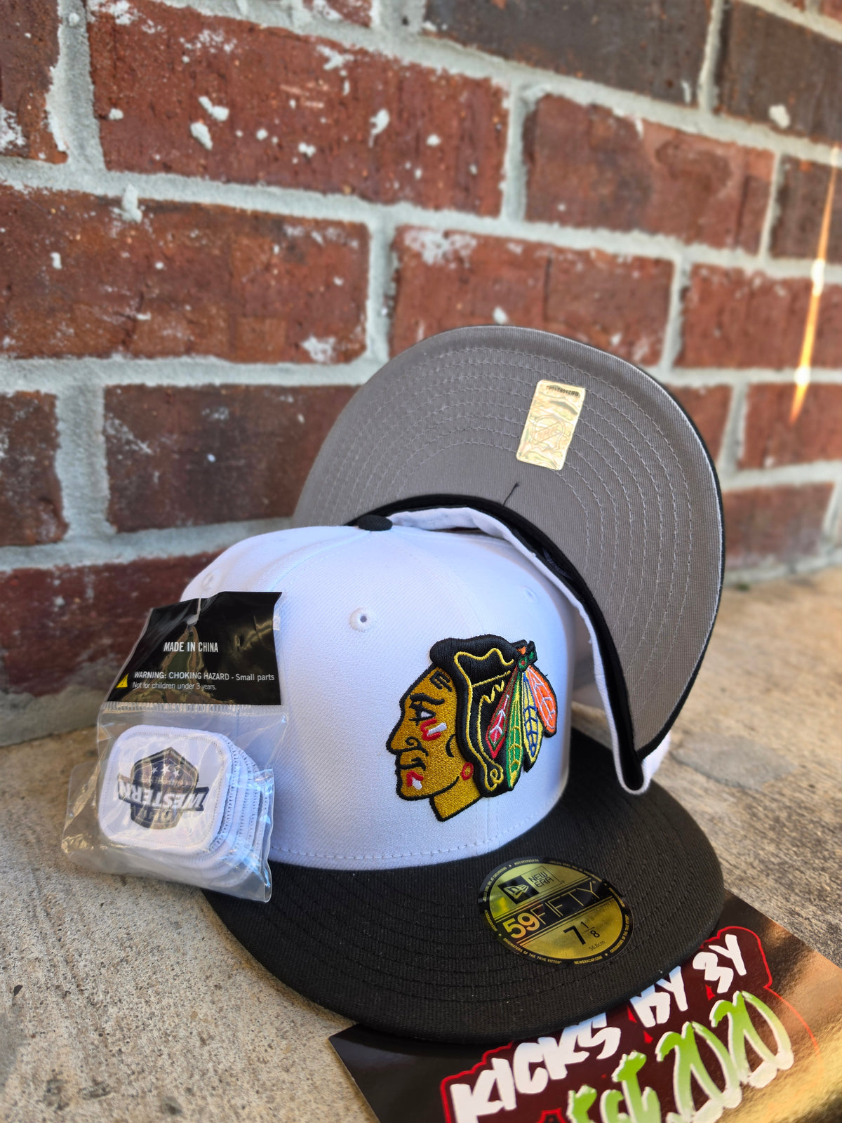New Era 59Fifty Fitted  "CHICAGO BLACKHAWKS" 60968009 PATCHES PACK