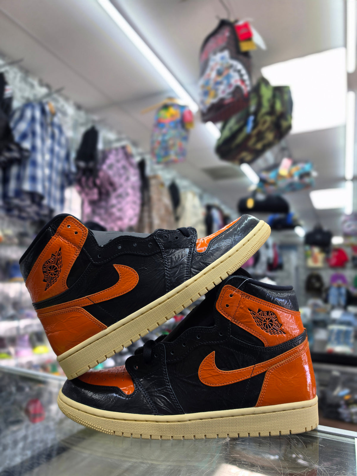 Air Jordan 1 High "Shattered Backboard 3.0" 555088-028