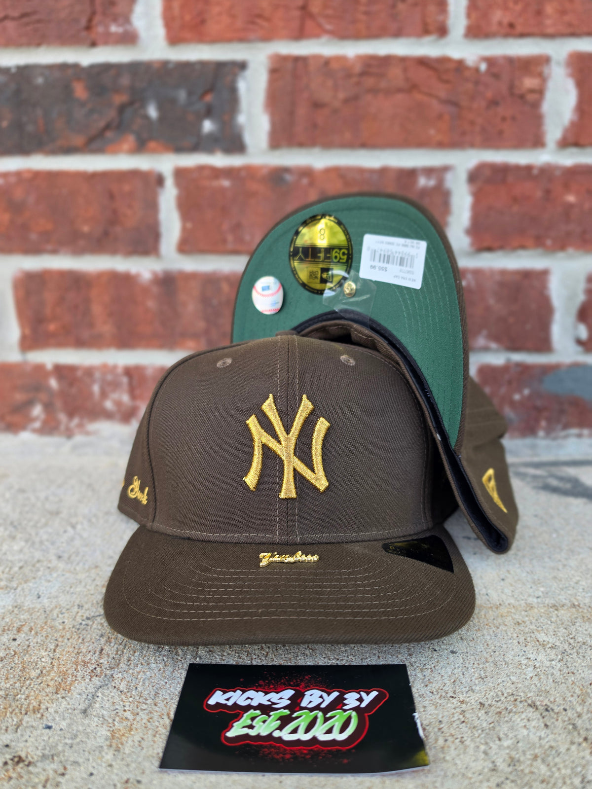 New Era 59Fifty A-Frame Brown"New York Yankees" Visor Pin 60967778
