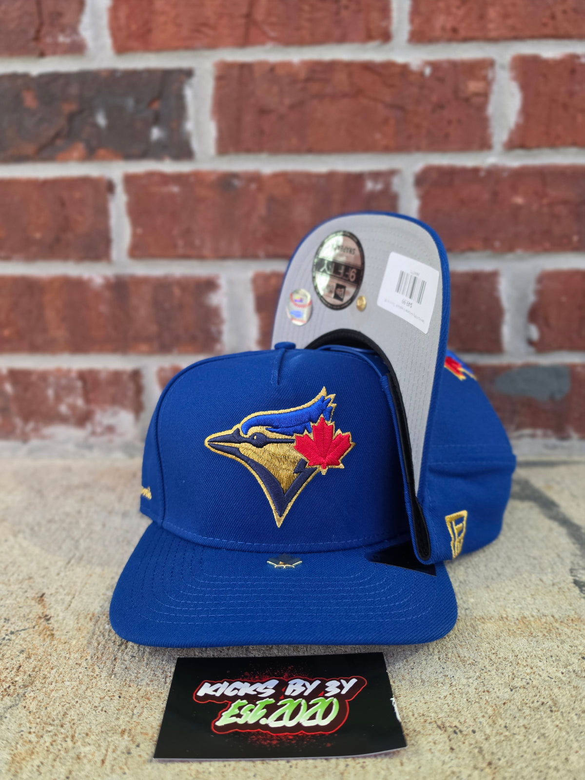 New Era 9Fifty A-Frame Snapback "Toronto Bluejays" 60968718 Pin Visor
