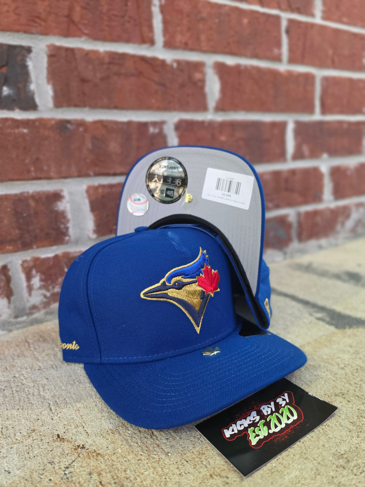 New Era 9Fifty A-Frame Snapback "Toronto Bluejays" 60968718 Pin Visor