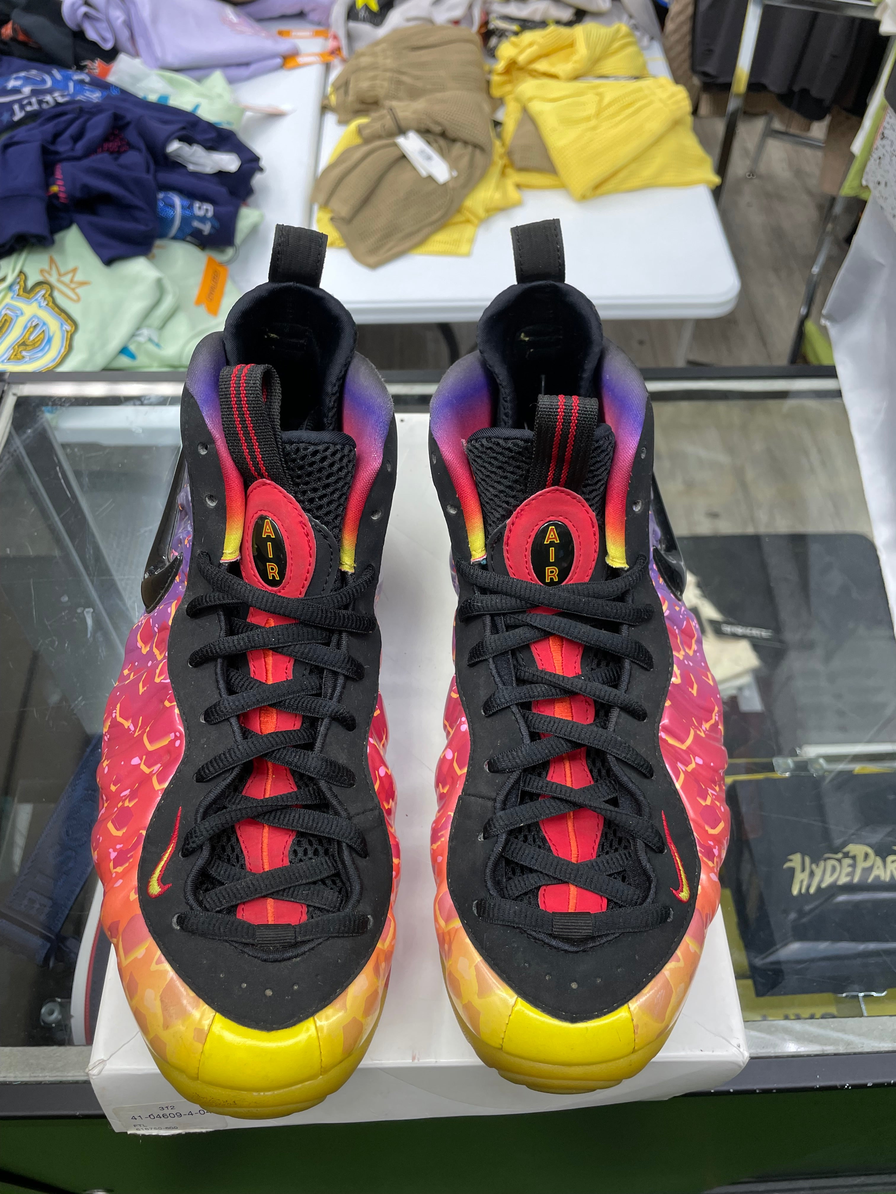 Nike Air Foamposite Pro “Area 72 Asteroid” *Size 11.5 Preowned*