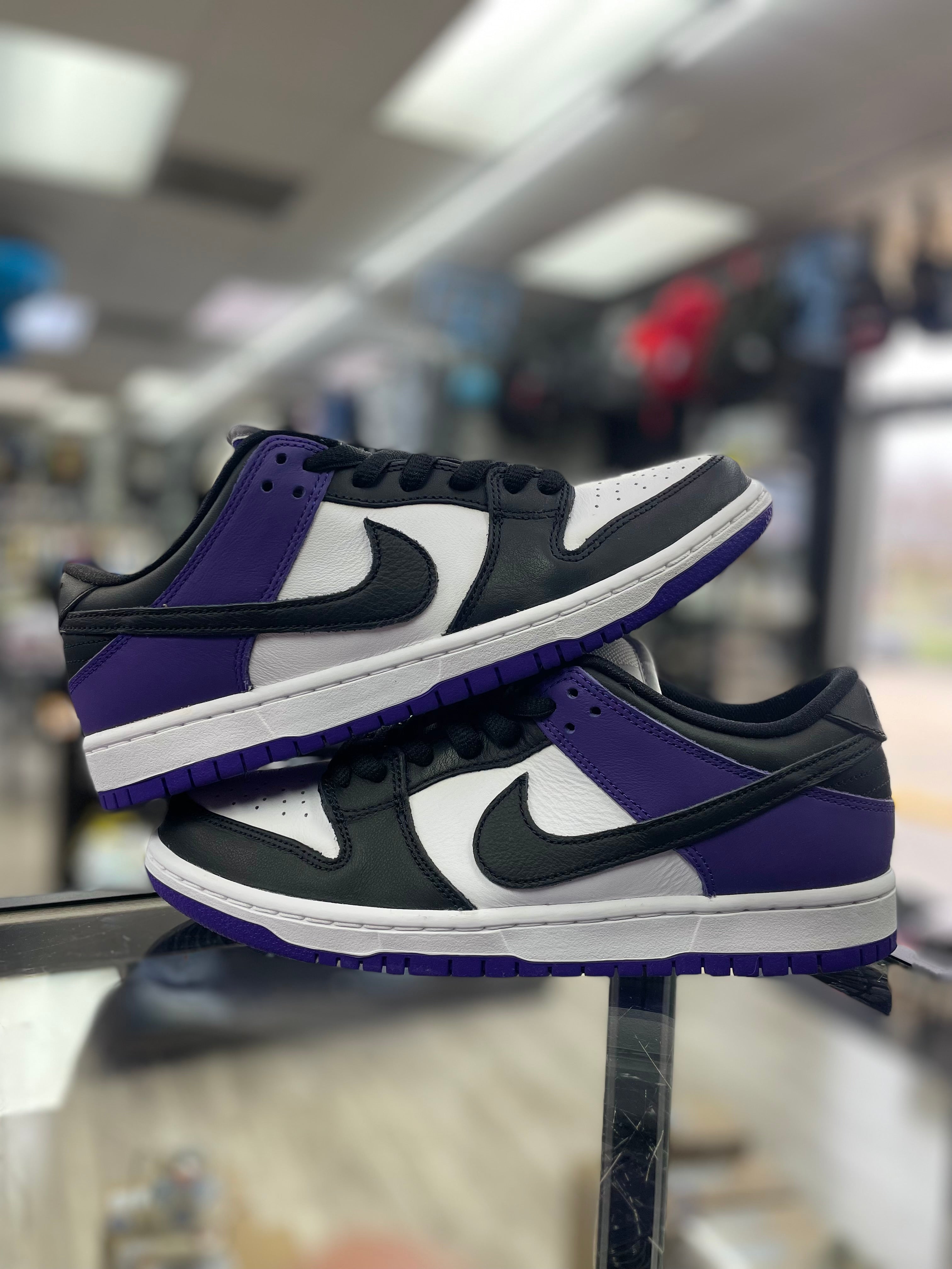 Nike SB Dunk Low  “Court Purple”