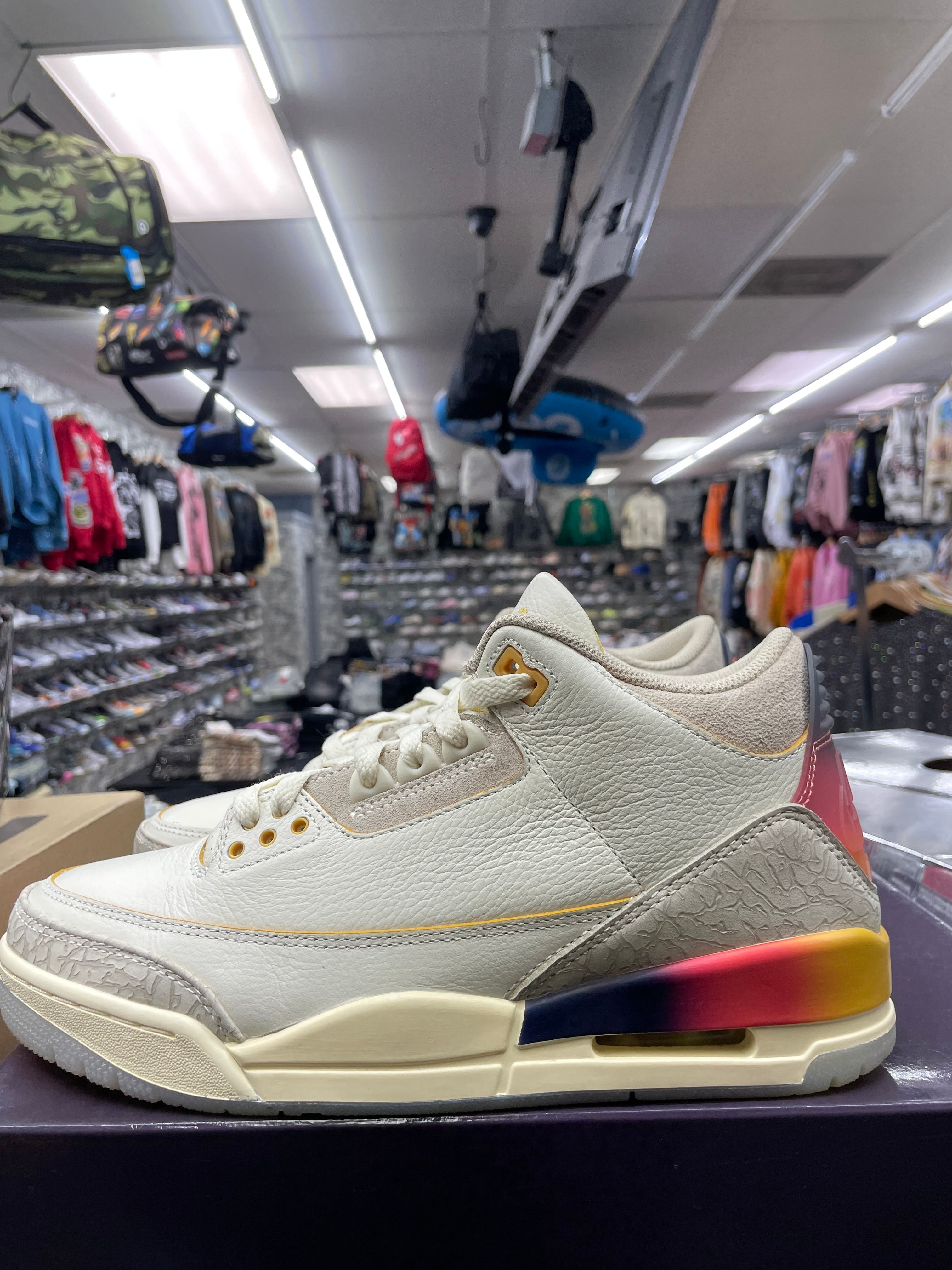 Air Jordan Retro 3 “J Balvin Medellin Sunset” *Size 9 Preowned*