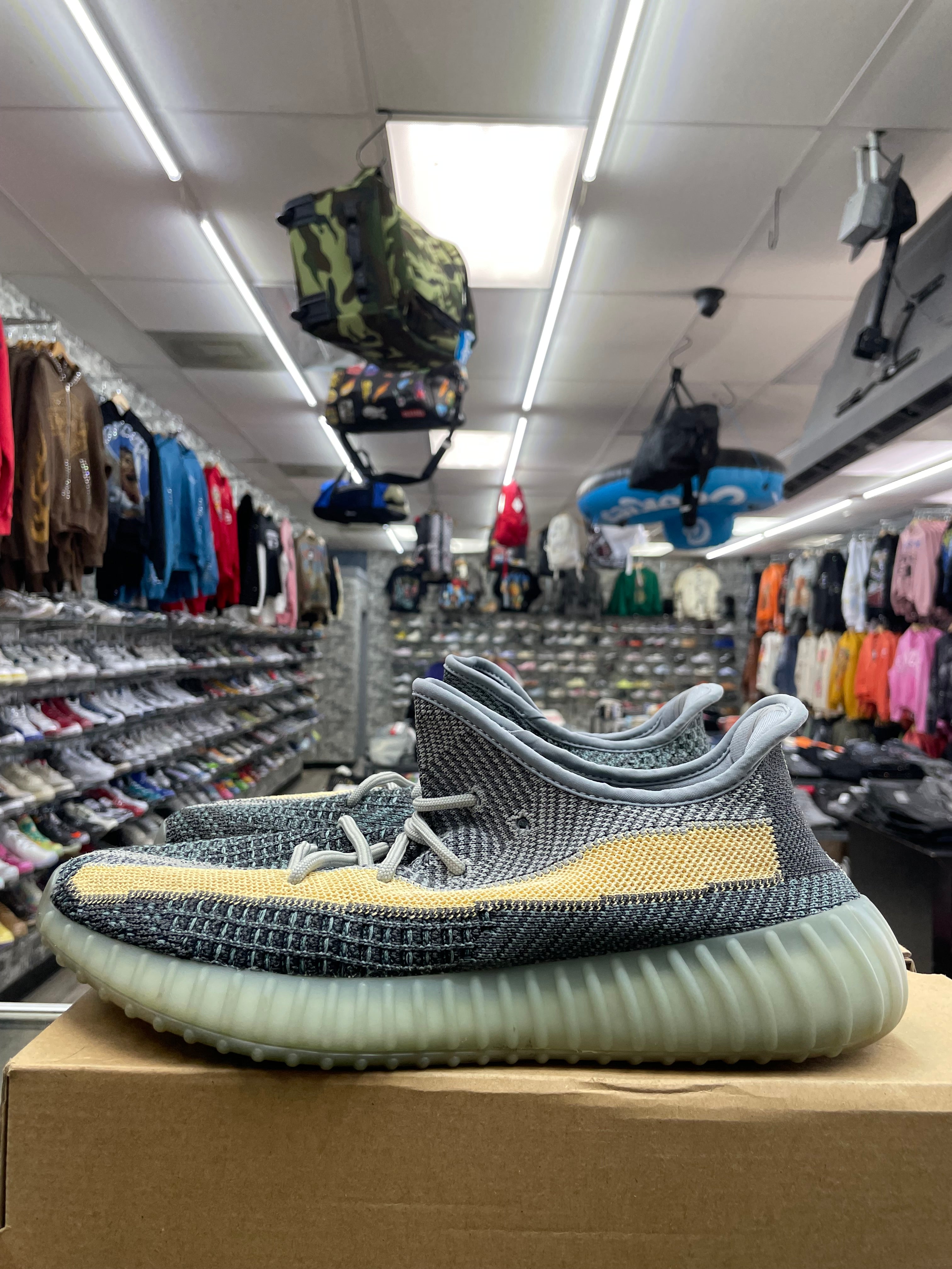 Yeezy Boost 350 “Ash Blue” *Size 10.5 Preowned*