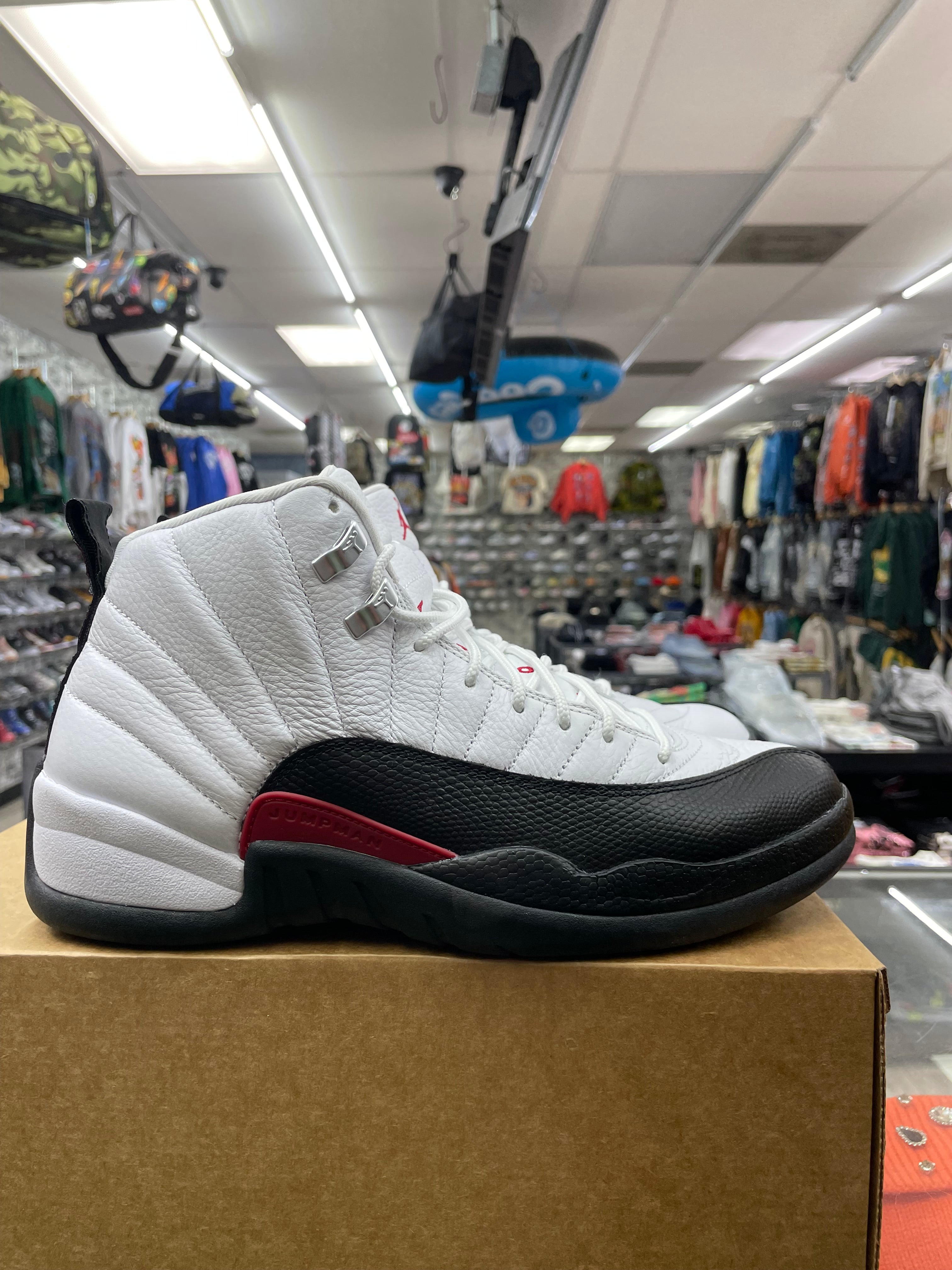 Air Jordan Retro 12 “Taxi Flip” *Size 9.5 Preowned*