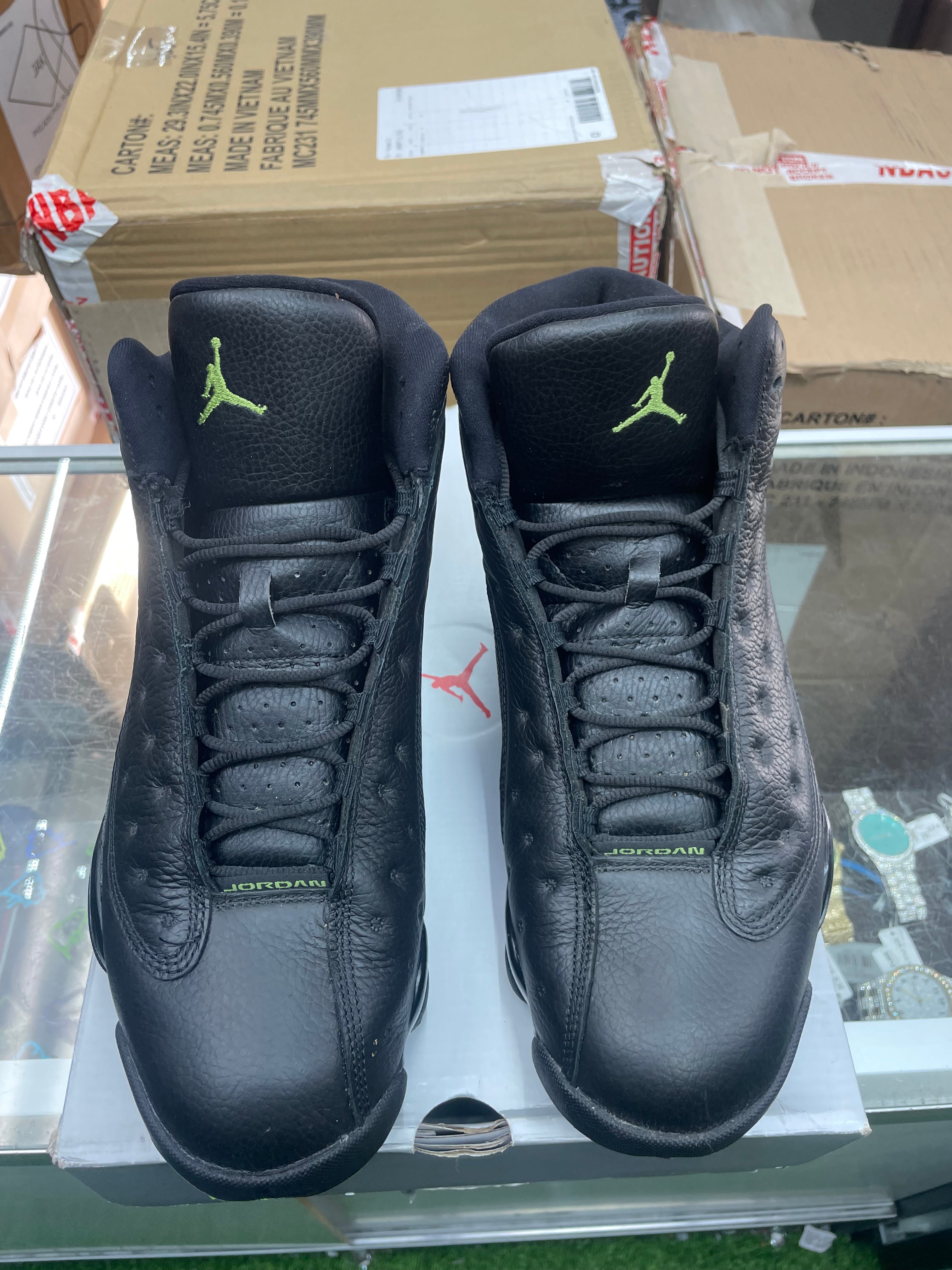 air jordan retro 13 black and altitude green