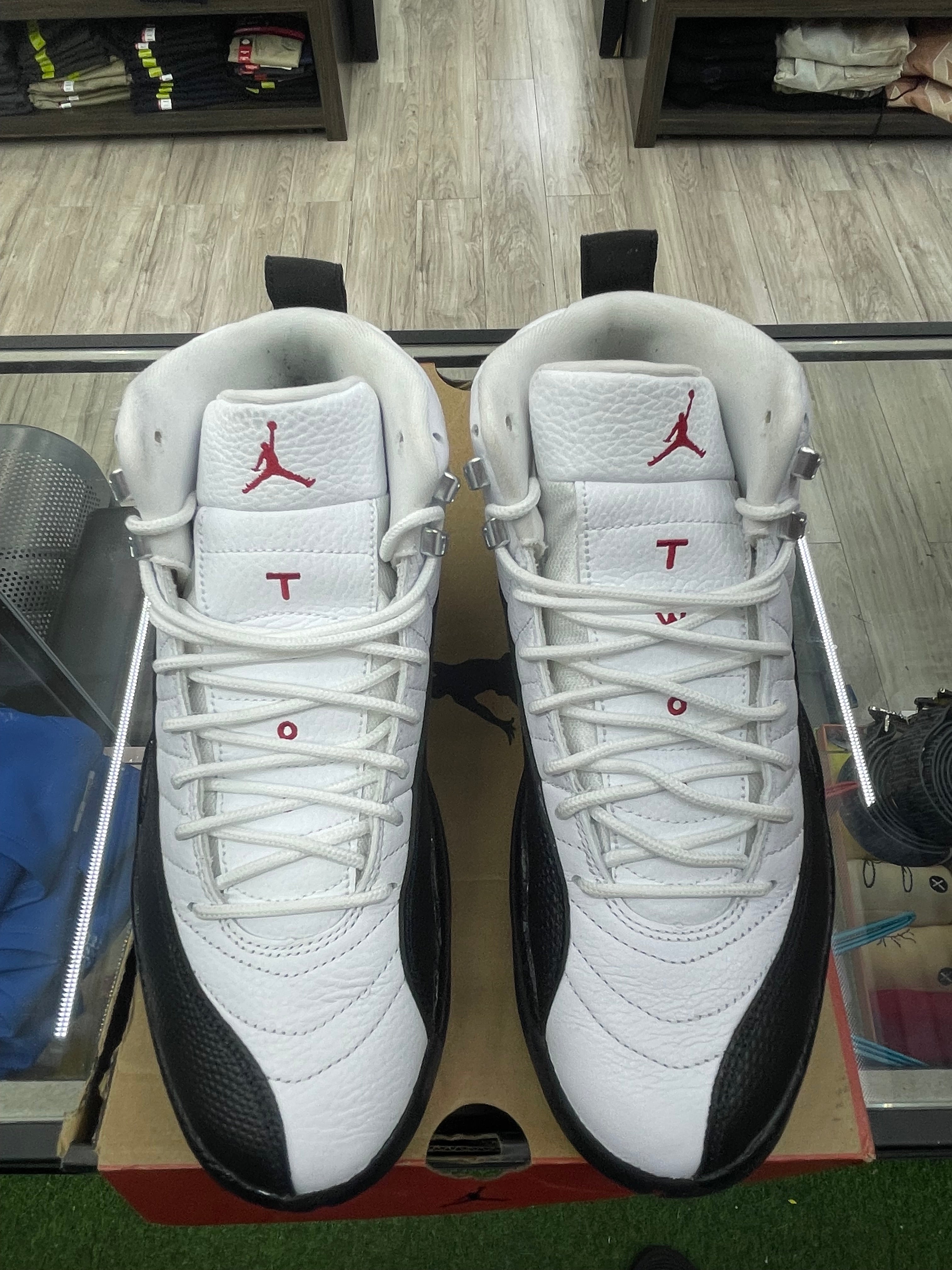 Air Jordan Retro 12 “Taxi Flip” *Size 8 Preowned*