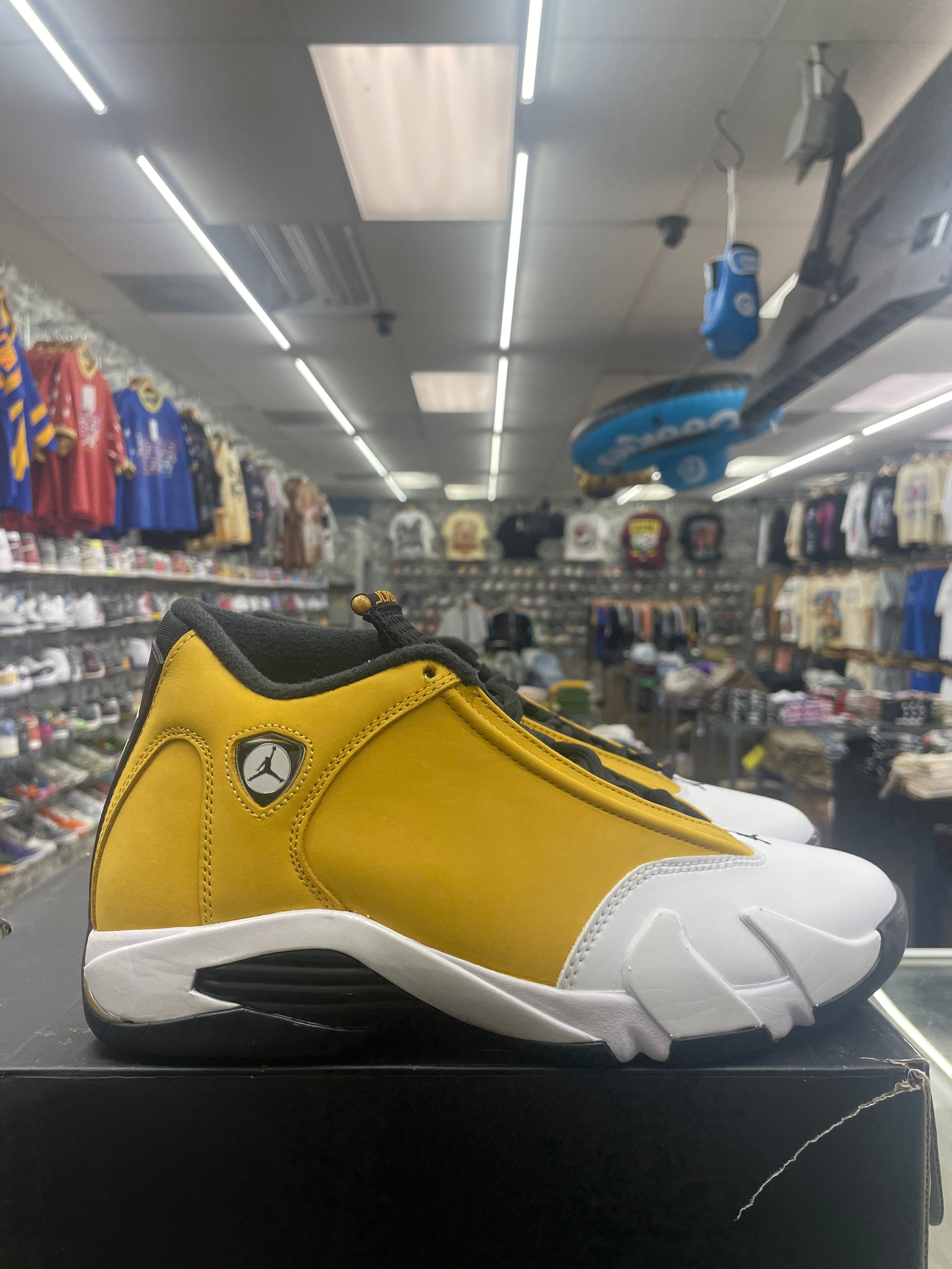 Air Jordan Retro 14 “Light Ginger” *Size 8 Preowned* Worn One Time