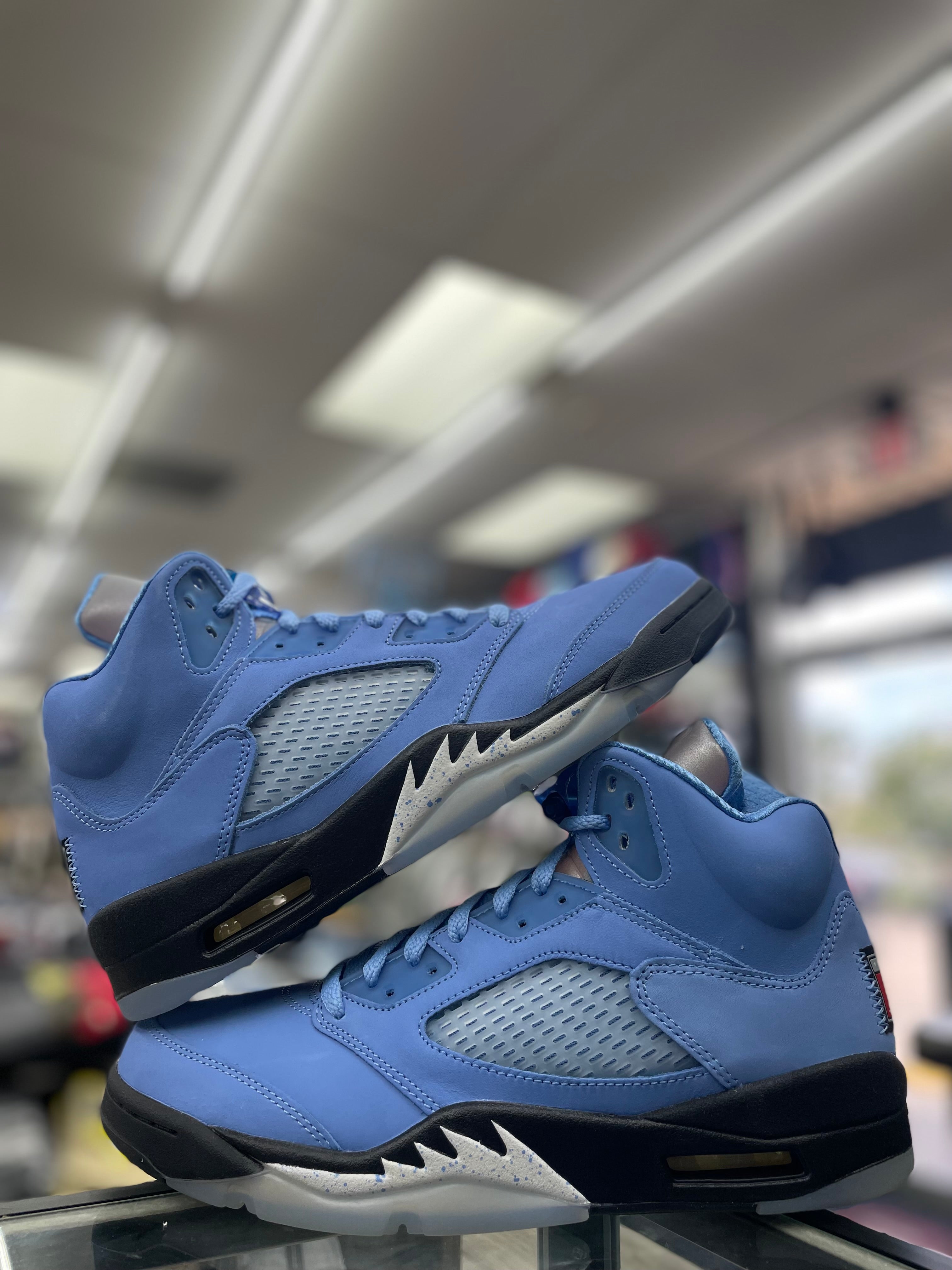 Air Jordan Retro 5 “Unc”