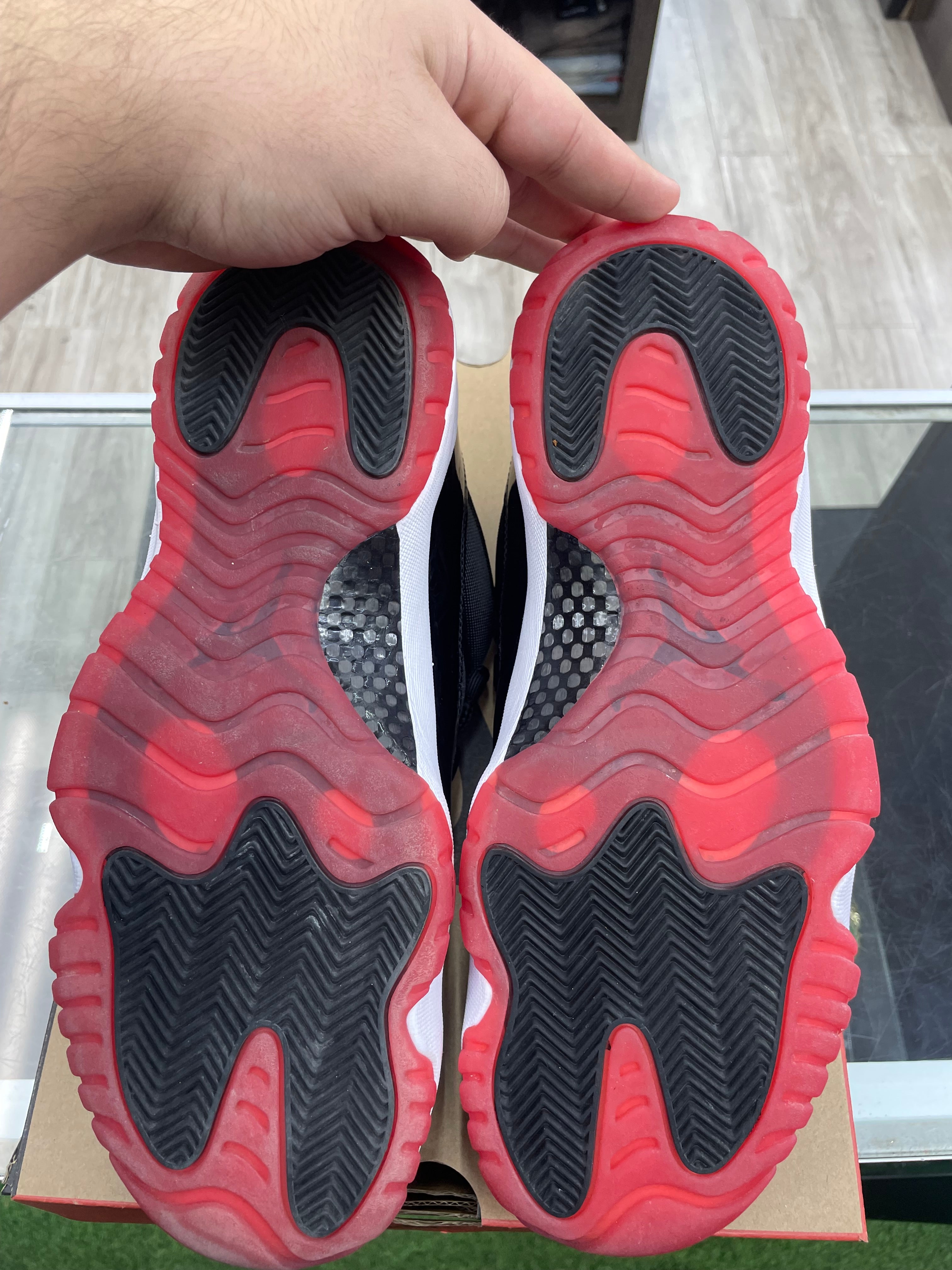 Air Jordan Retro 11 "Bred" *Size 12 Preowned*