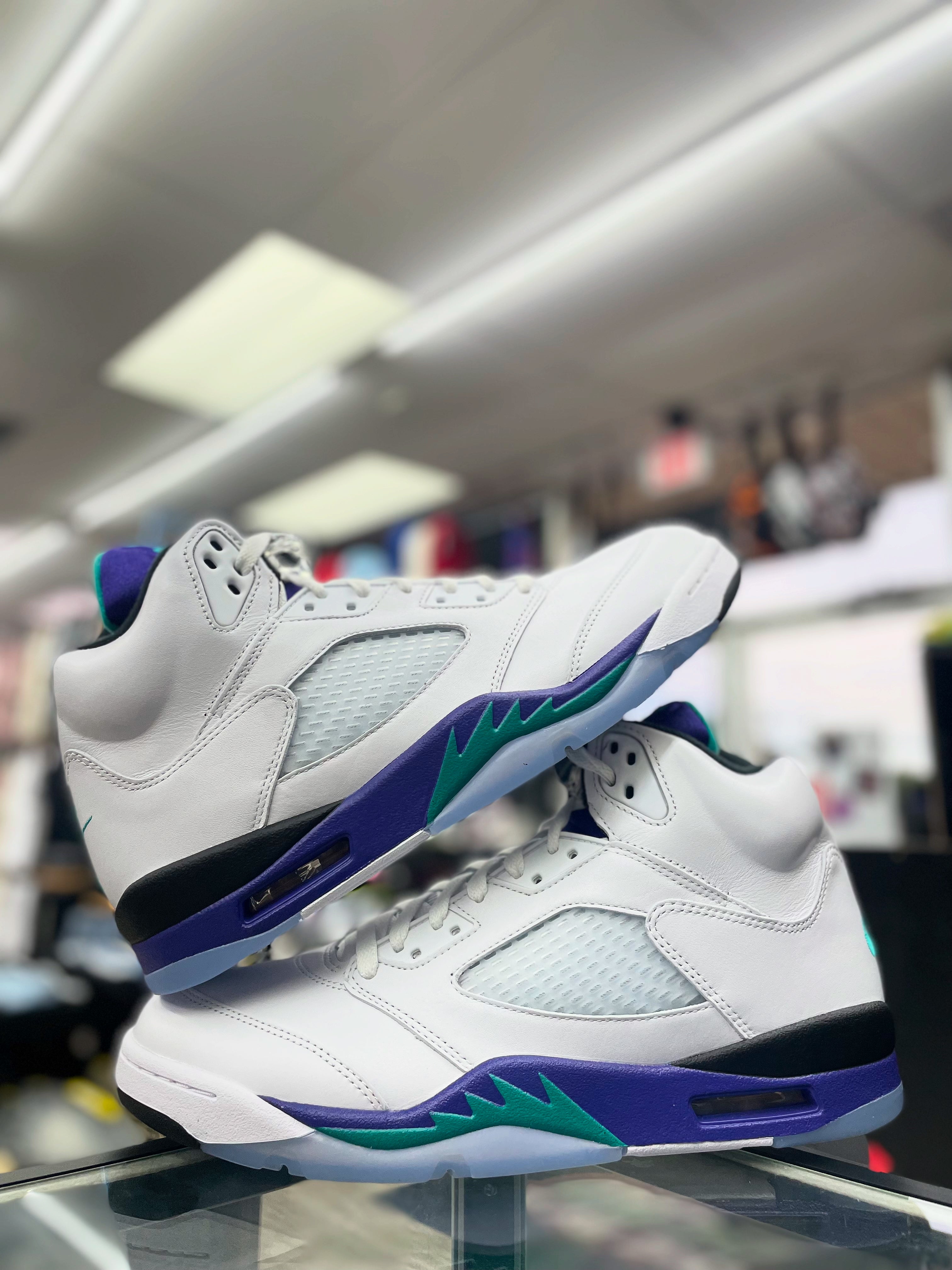 Air Jordan Retro 5 “Grape” (MEN)