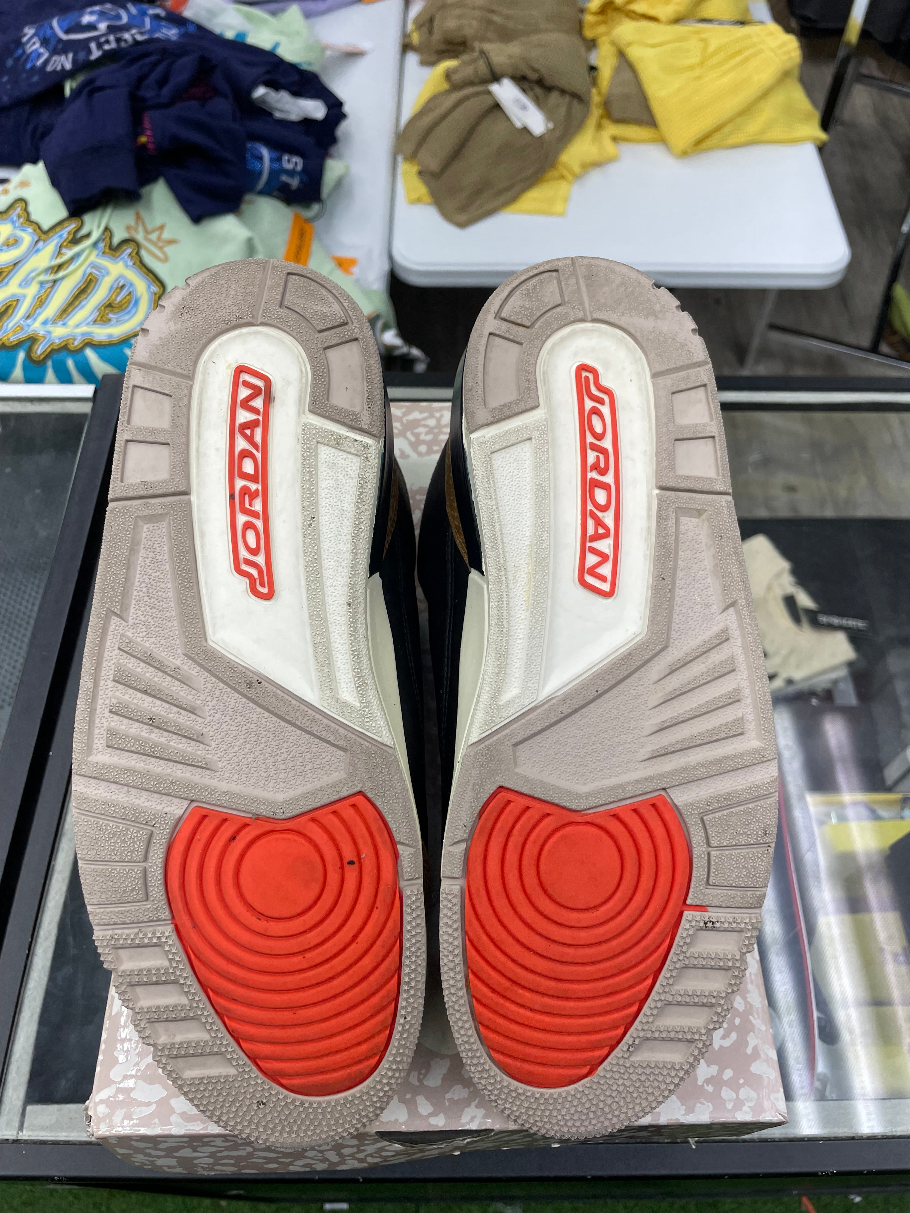 Air Jordan Retro 3 “Desert Elephant” *Size 9 Preowned*