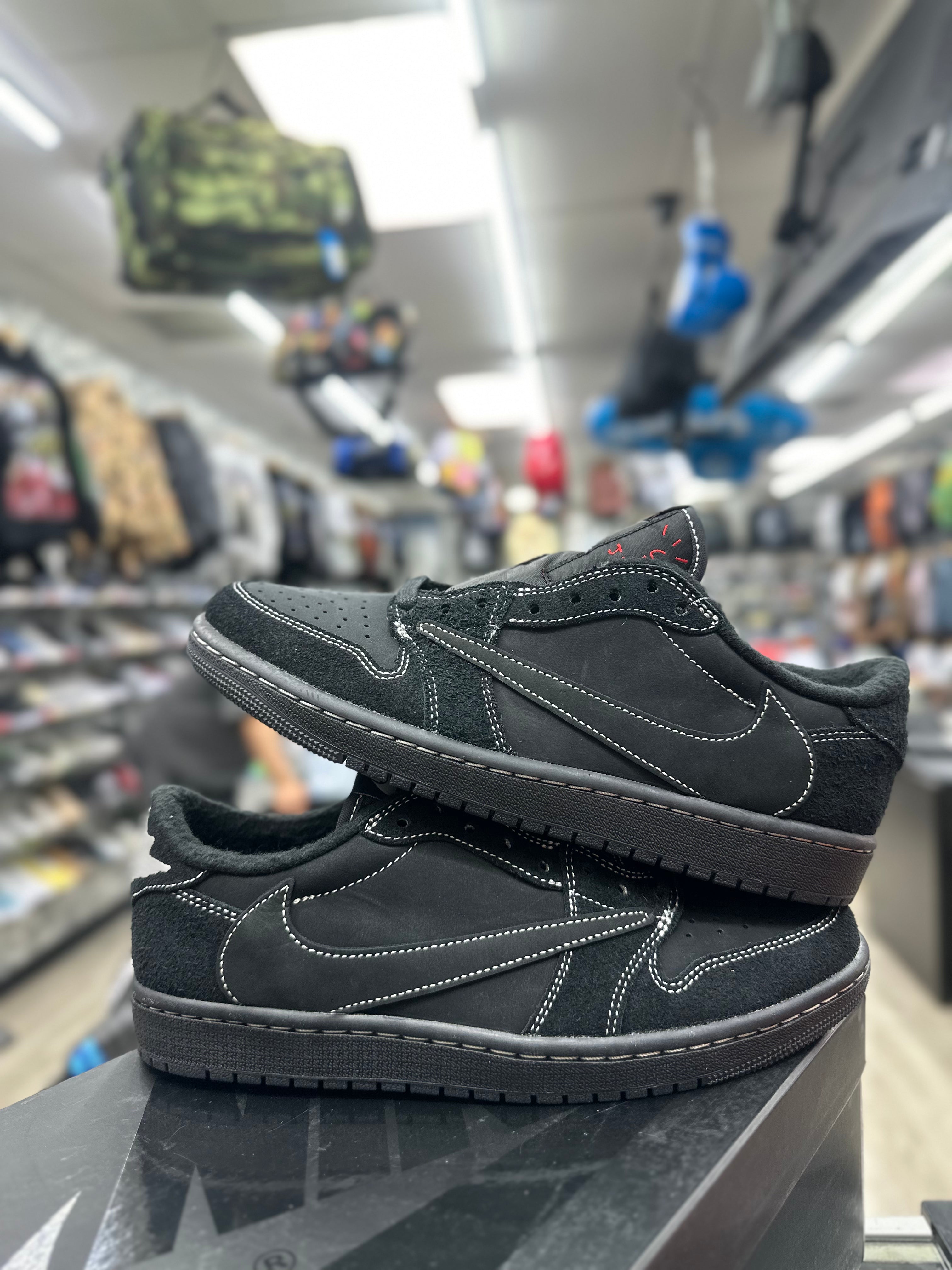 Air Jordan 1 “Travis Scott Black Phantom (DM7866-001)
