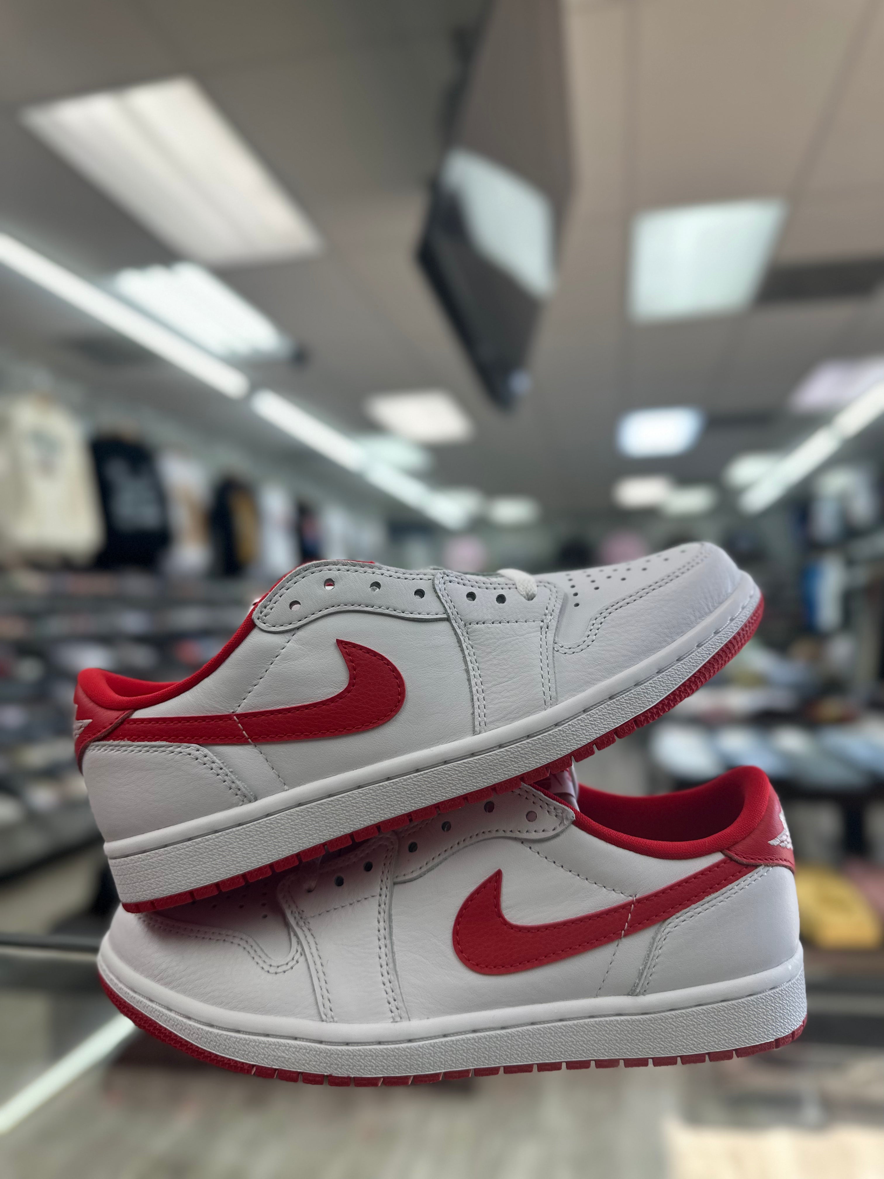 Air Jordan 1 Low "University Red"