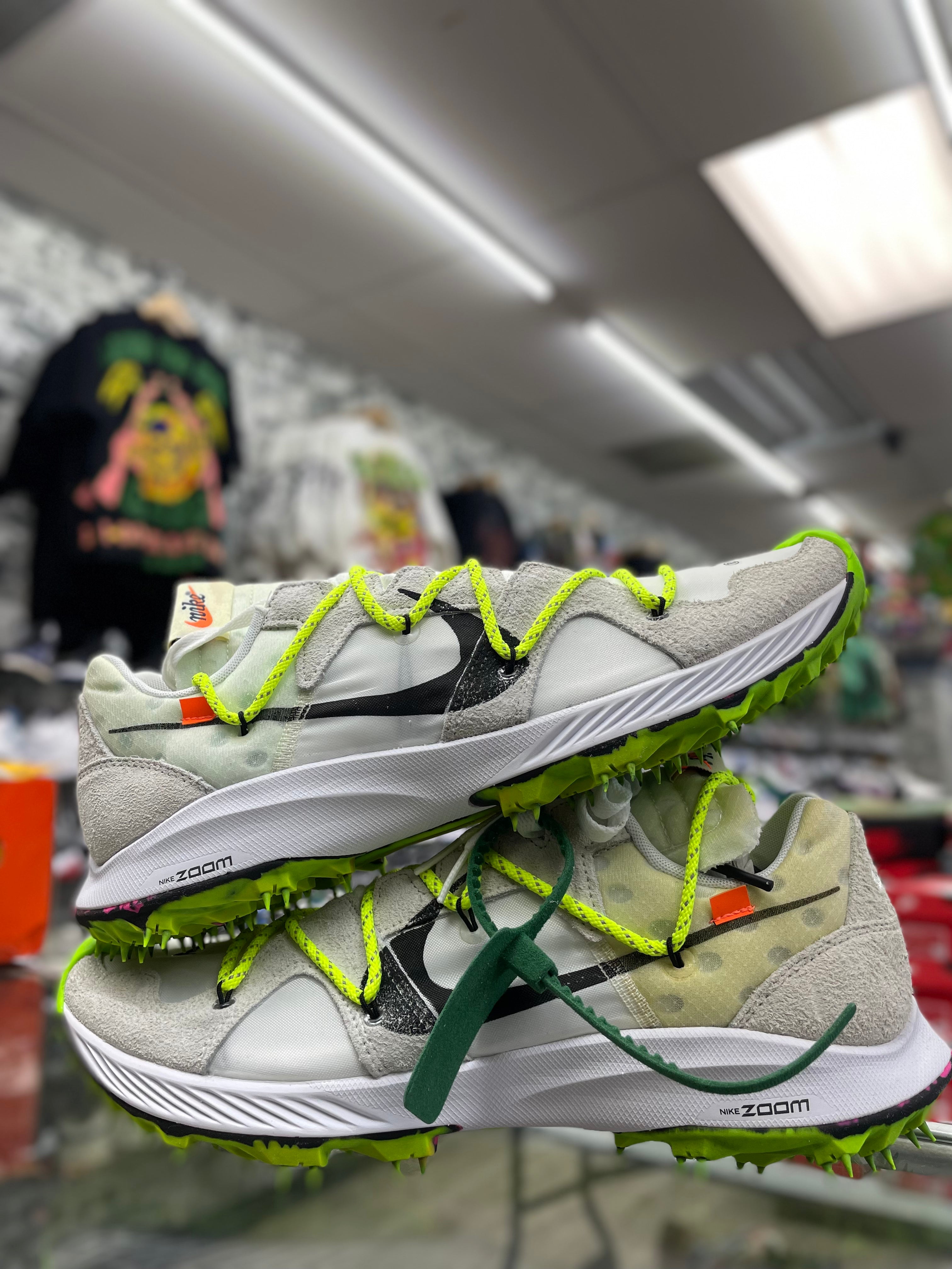 NIKE OFF White スニーカー Nike X Off-White