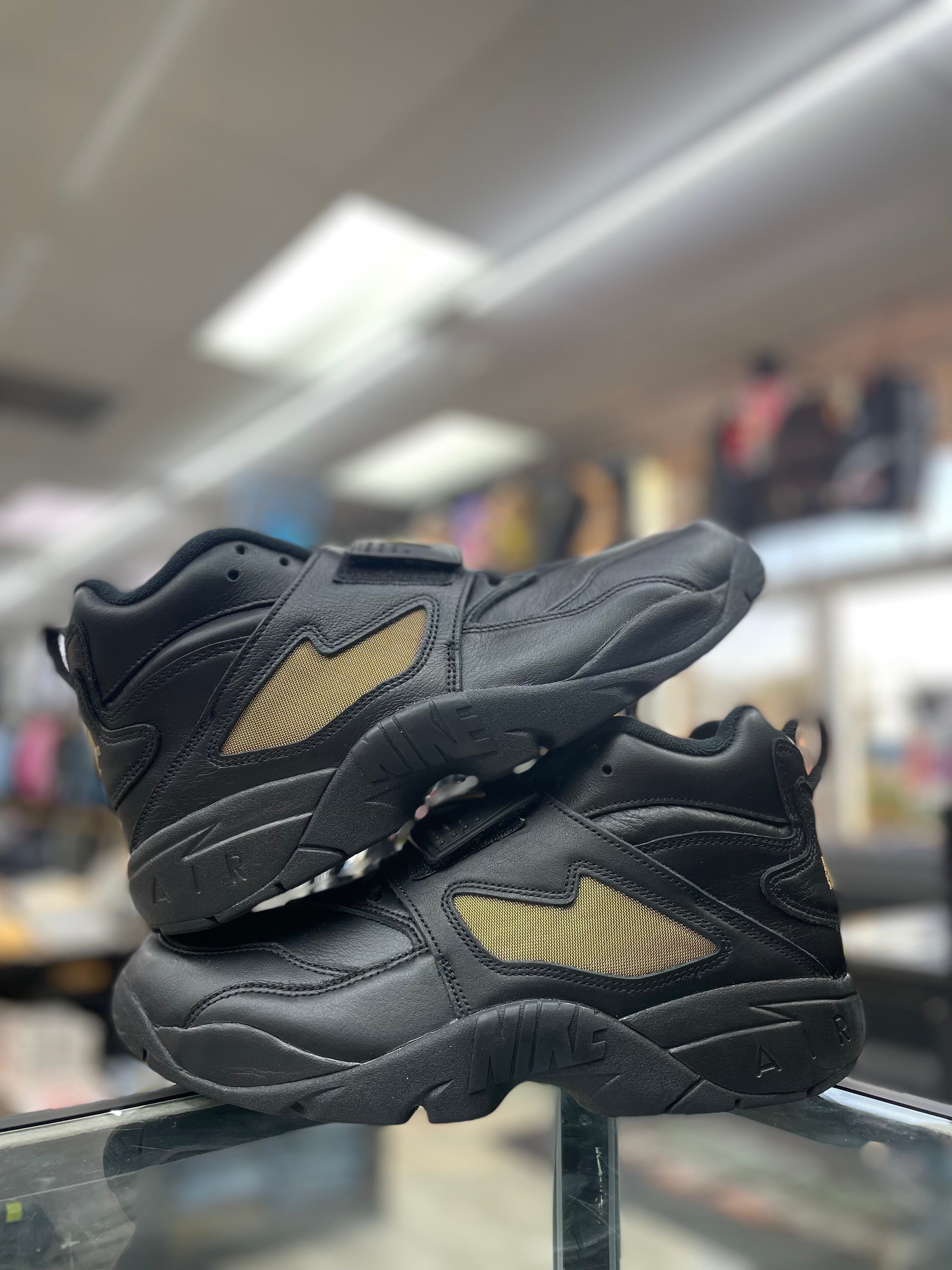 Nike Air Diamond Turf “Signing Day”