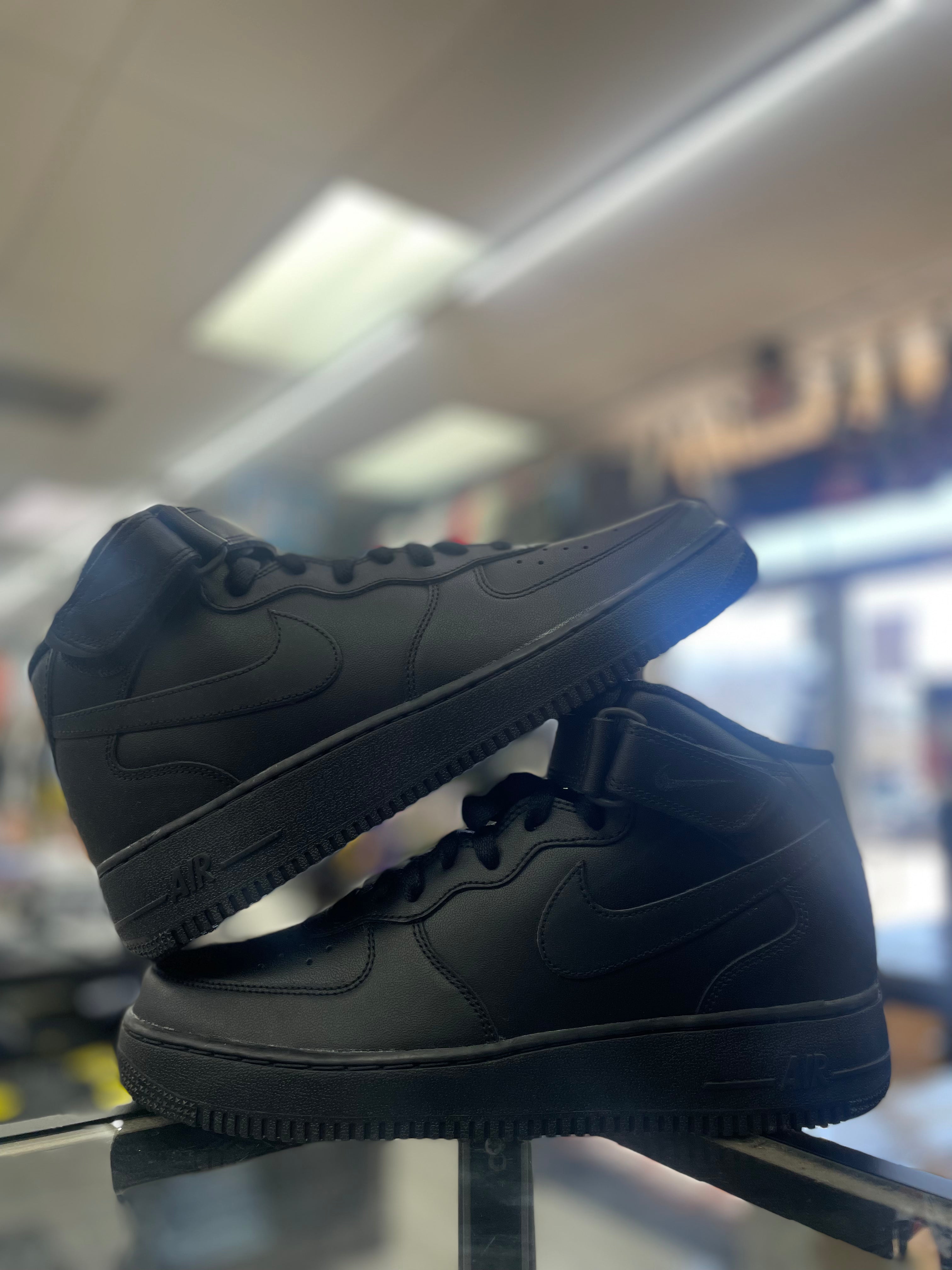 Nike Air Force 1 Mid “All Black” (Men)