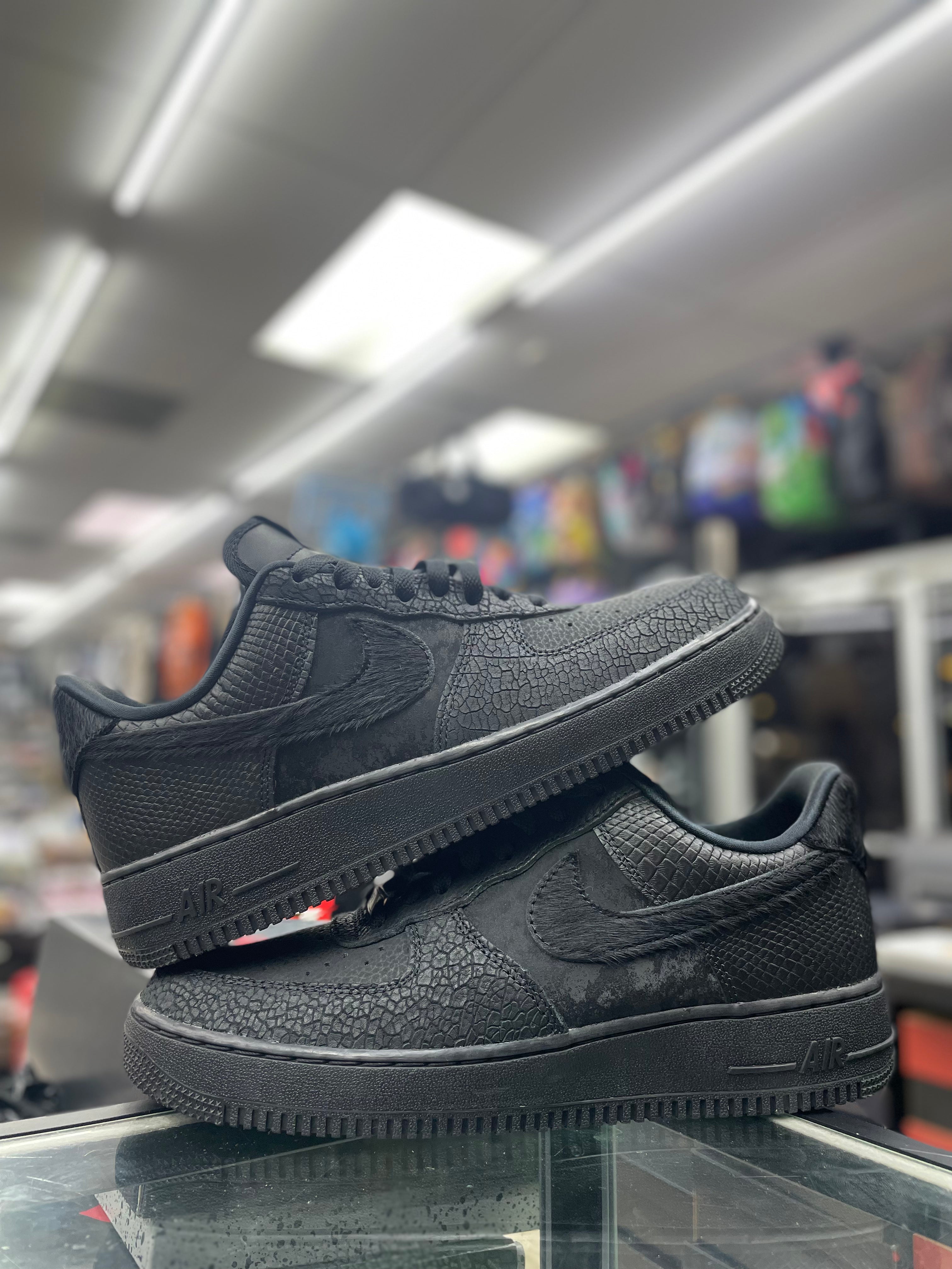 Nike Air Force 1 Low "3x Celebration Triple Black" (HQ1977-001)