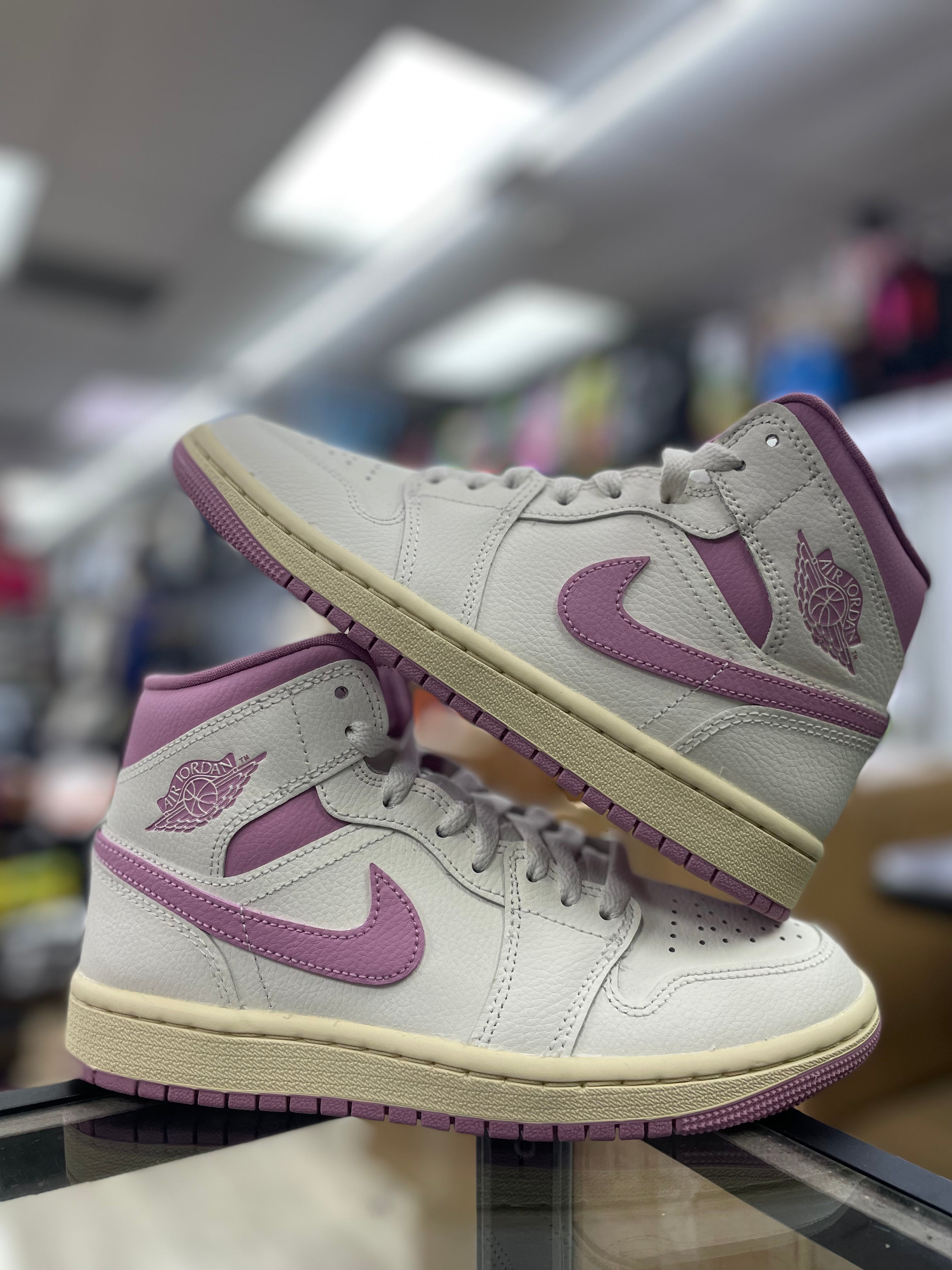 Air Jordan 1 “Sail Pink Coconut Milk”