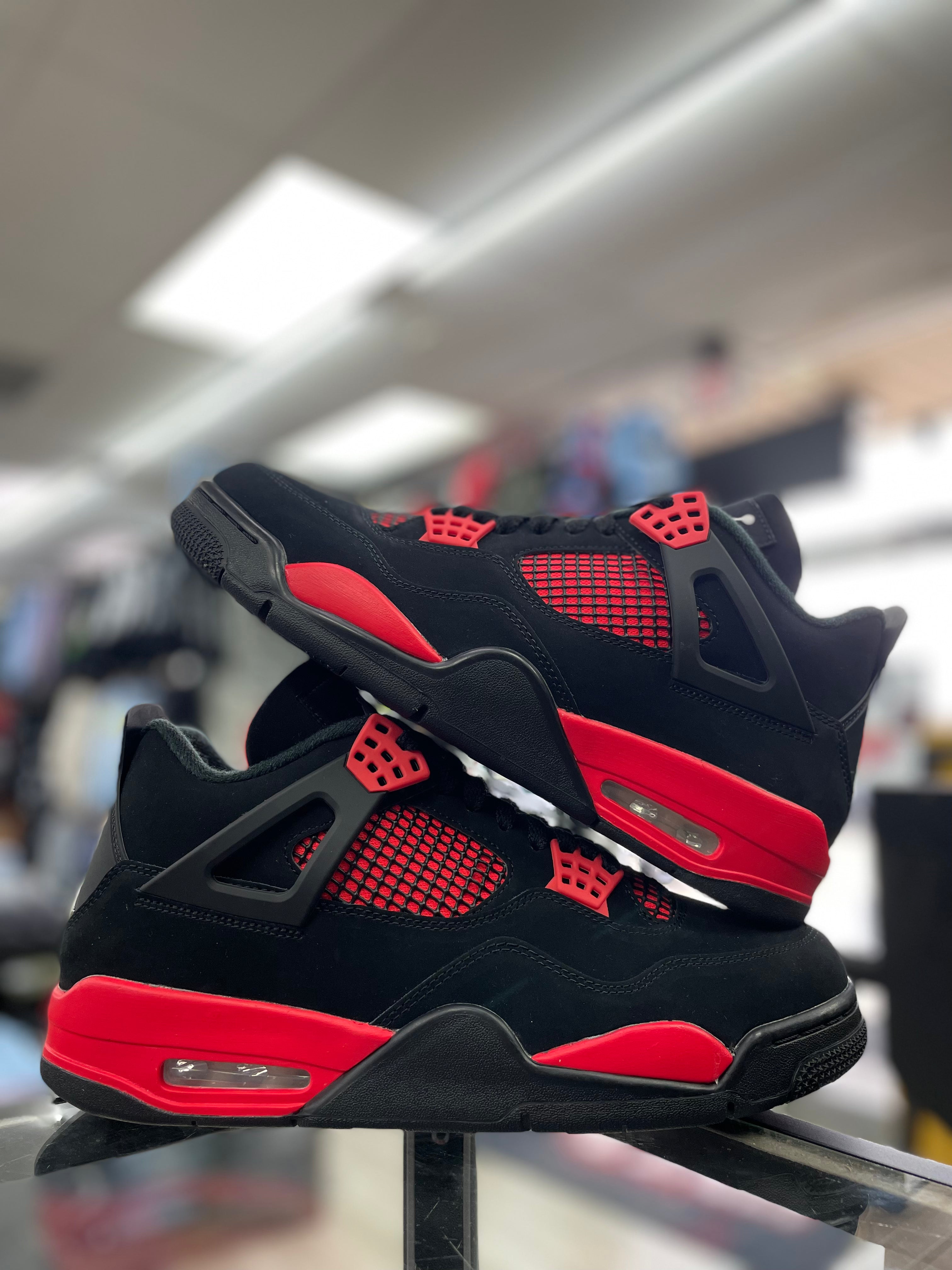 Air Jordan Retro 4 “Red Thunder”