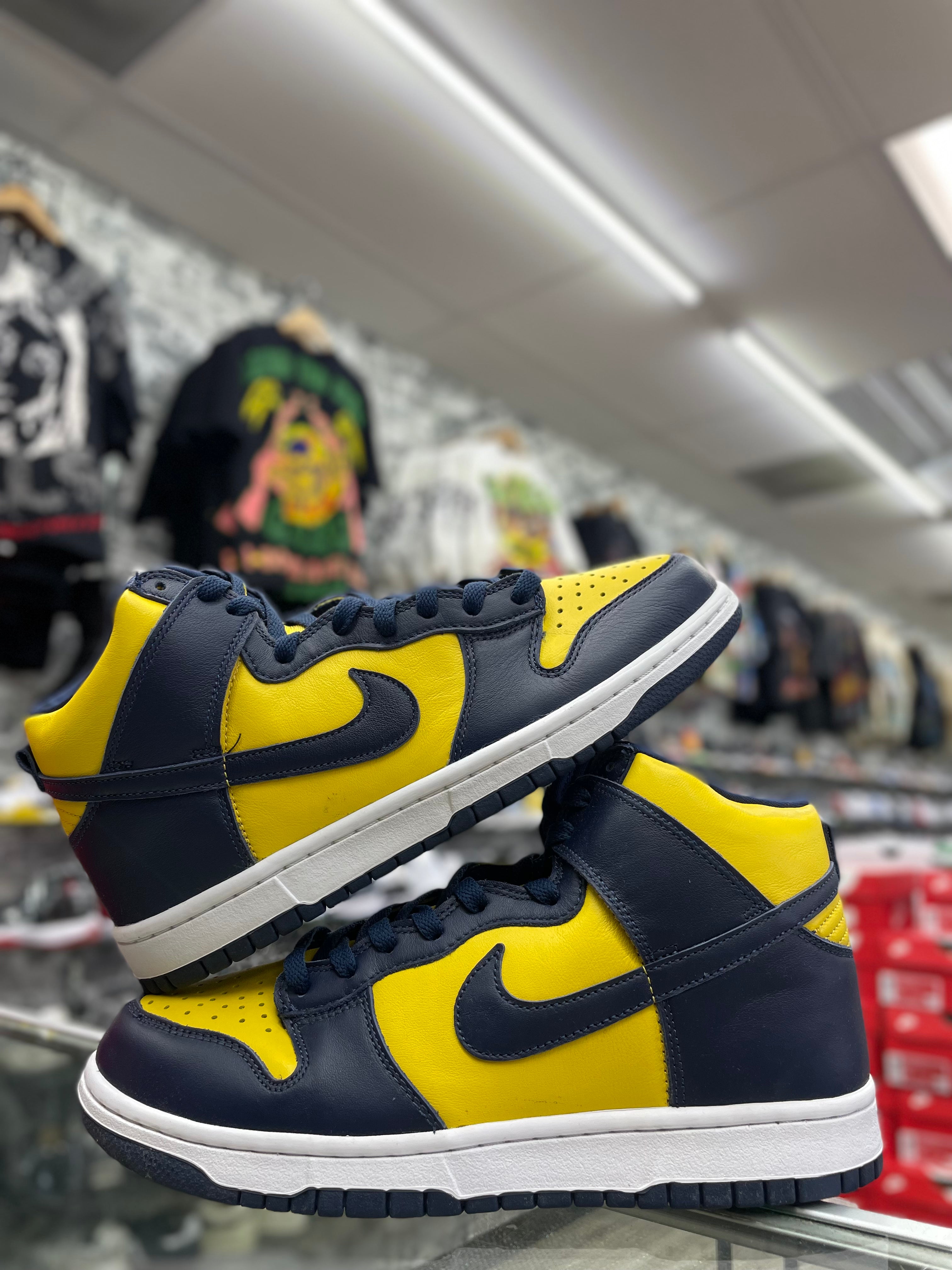 Nike Dunk High “Michigan”