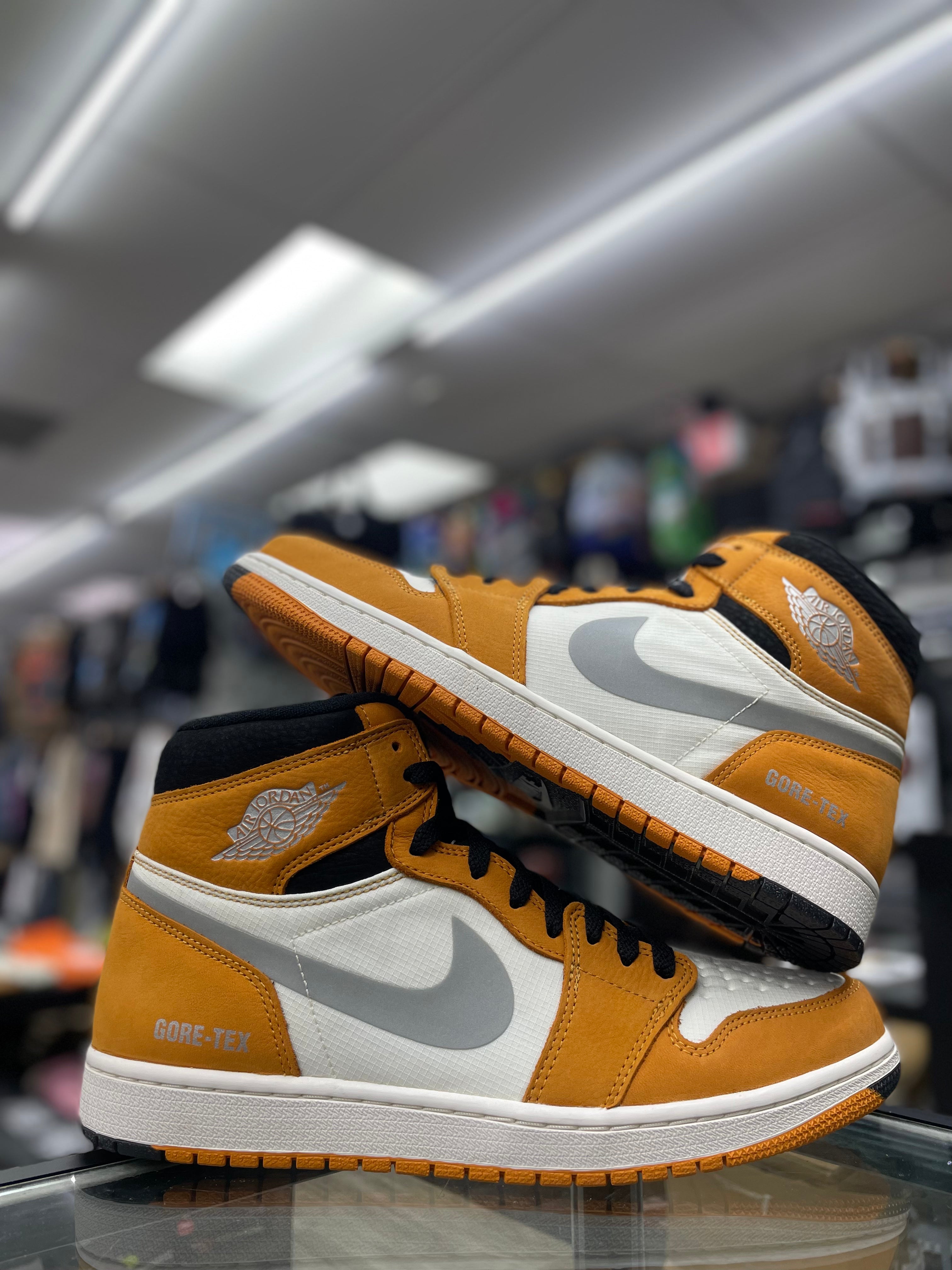 Air Jordan 1 High Element “Gore-Tex Light Curry” (DB2889-700)