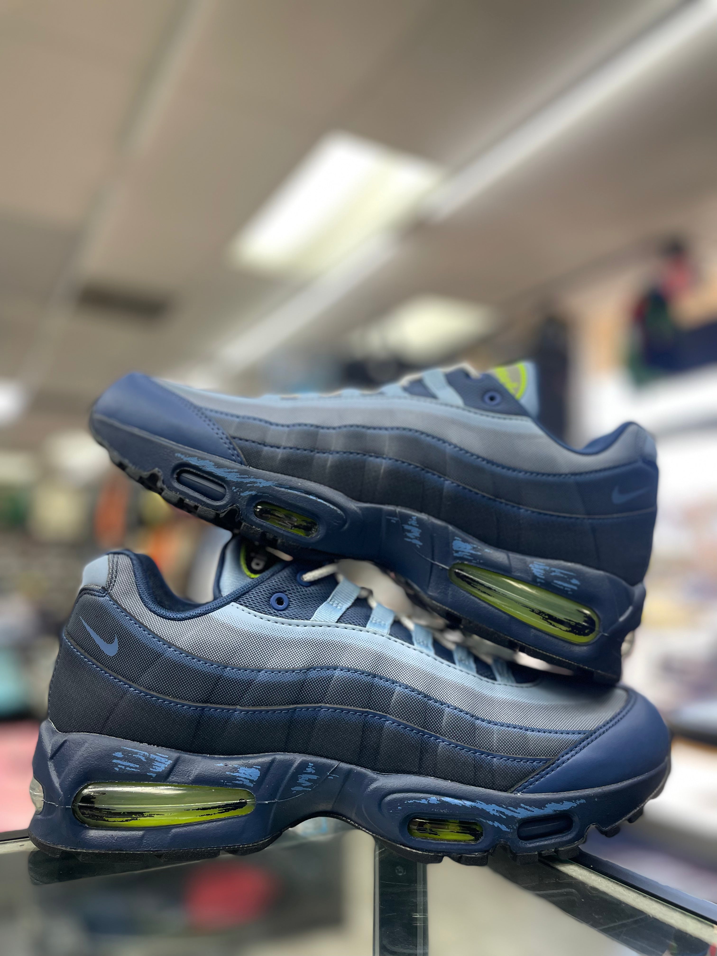 Nike Air Max Muscle 95 “Yu-GI-Oh” (With Promo Card)