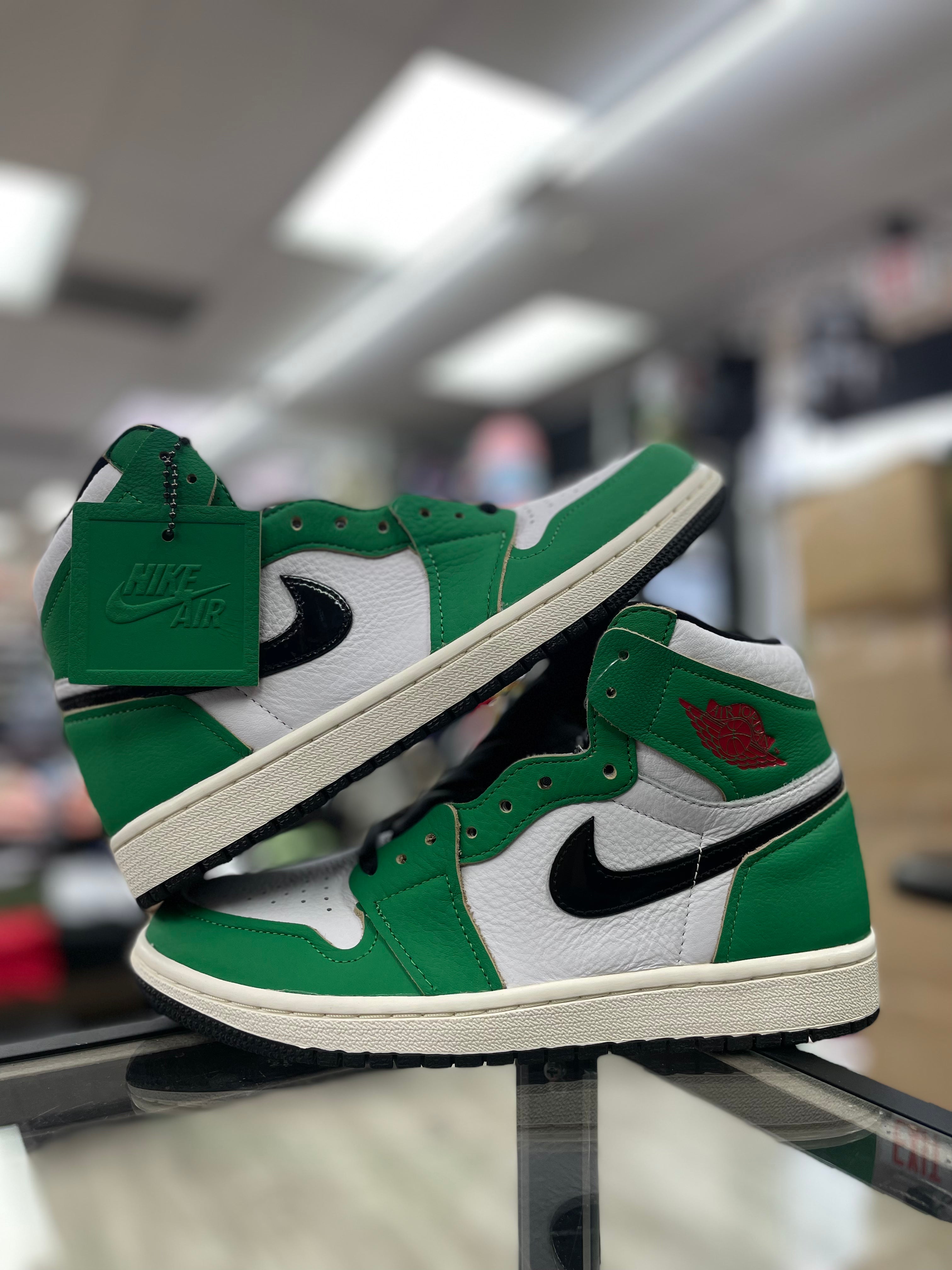 Air Jordan Retro 1 “Lucky Green” (GS)