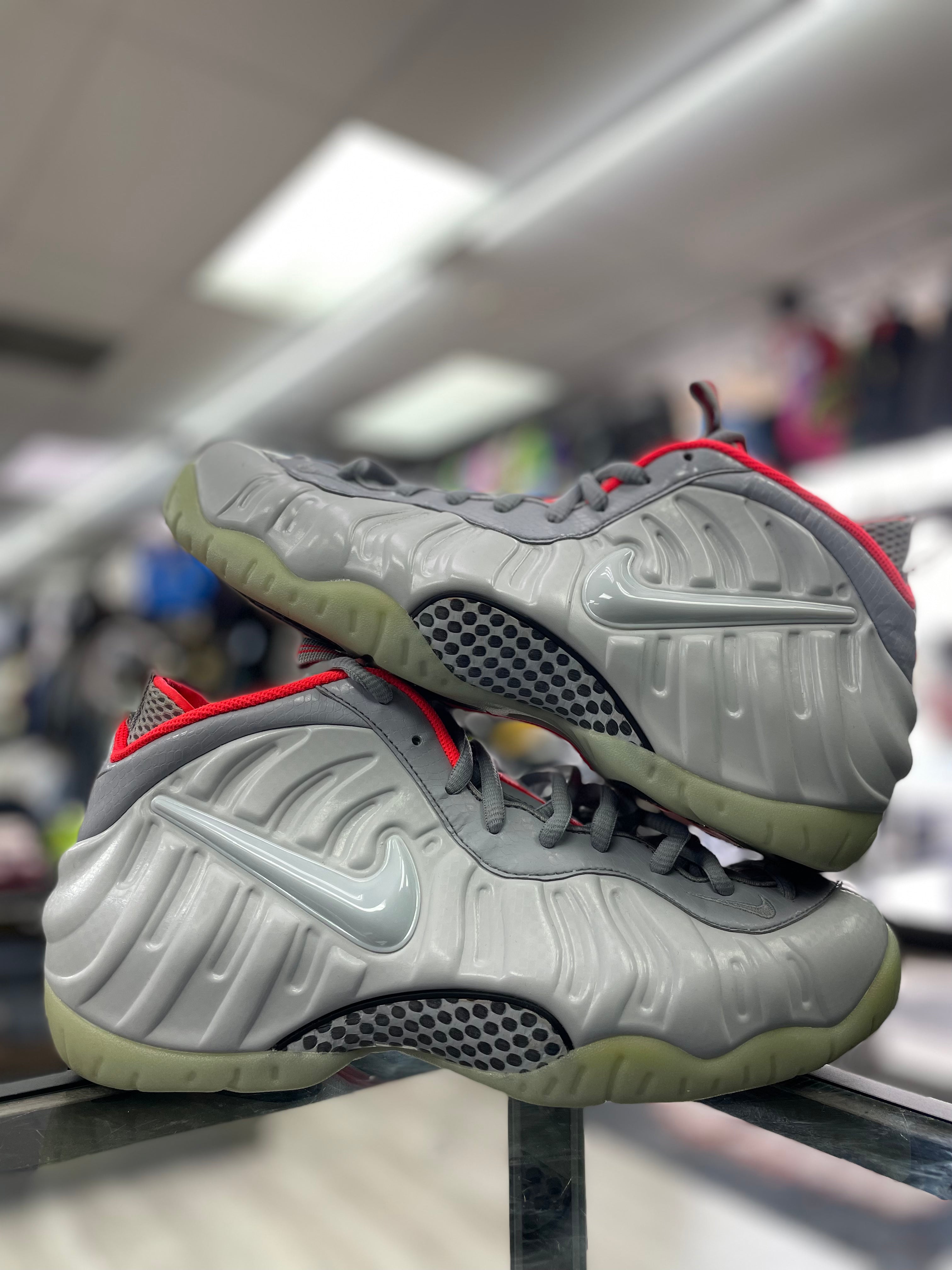 Nike Air Foamposite  “Pure Platinum”